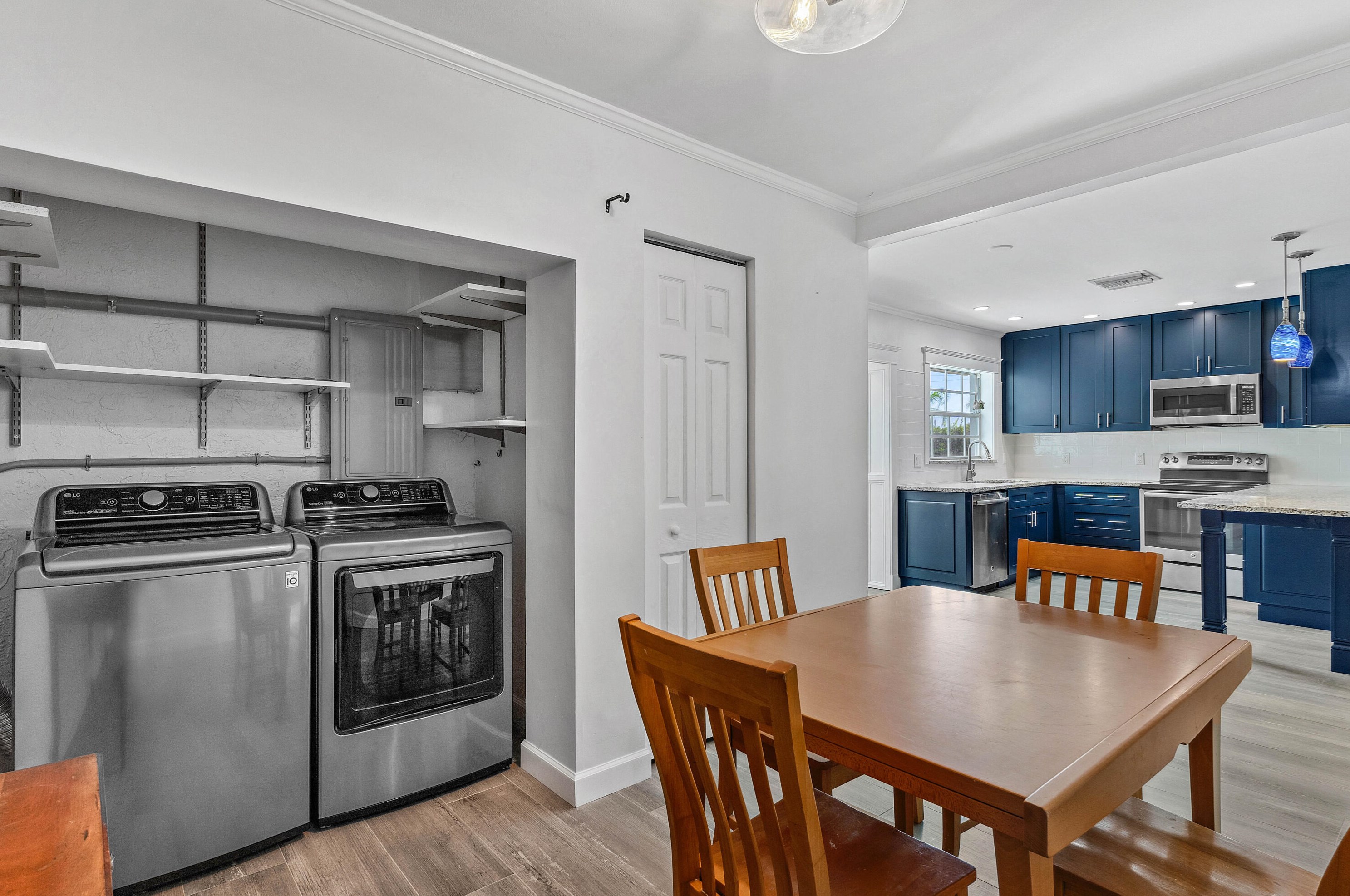165 Lakeside Dr, Jupiter FL  33458-5517 exterior