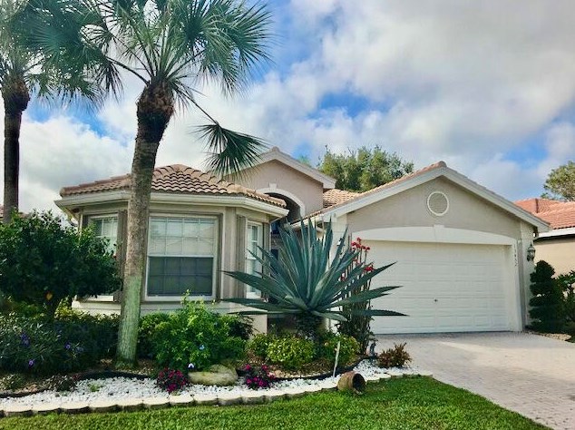 13476 Cordoba Lake Way, Delray Beach, FL 33446-3702