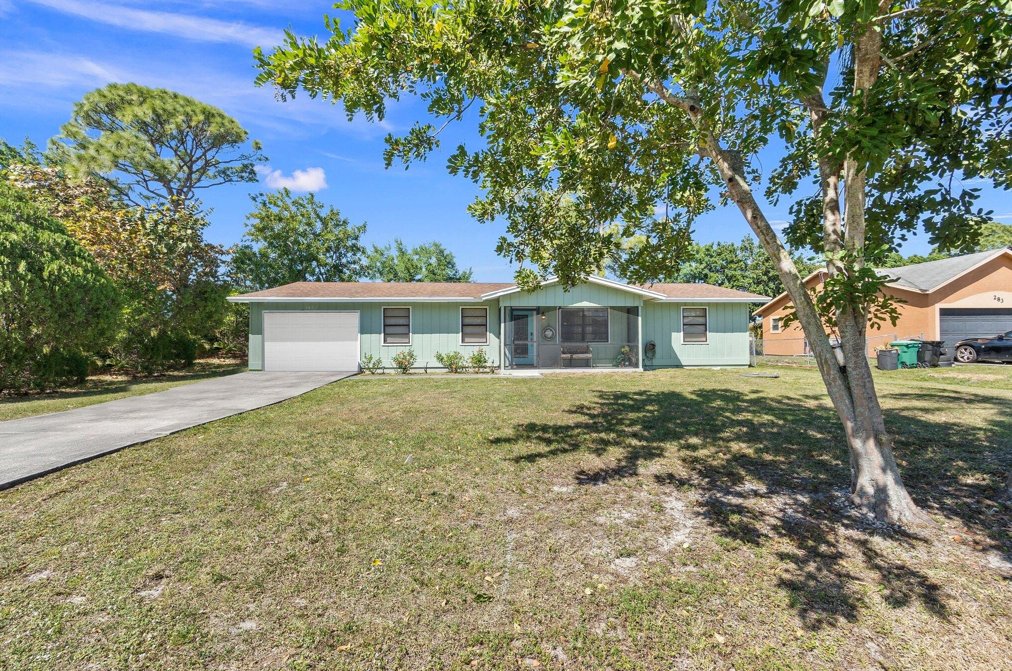 287 Moselle Ave, Fort Pierce FL 34984-5027 exterior