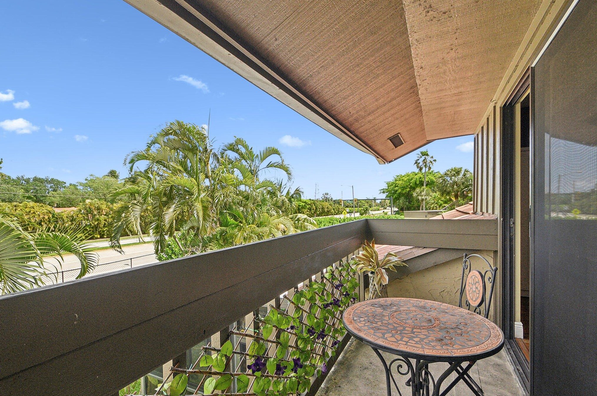 11063 Oakdale Rd, Boynton Beach FL 33437-1637 exterior