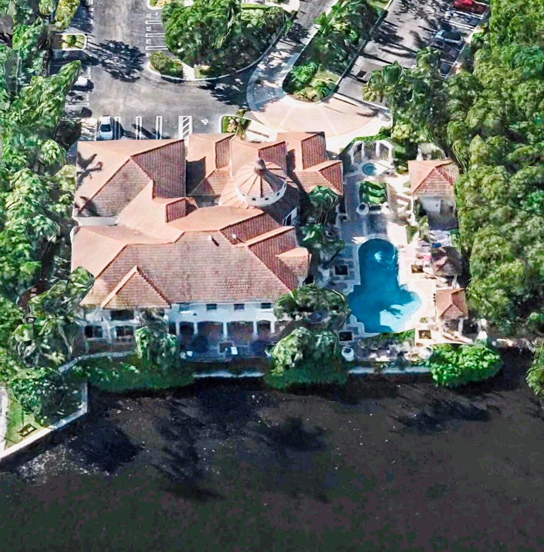2401 Tuscany Way, Boynton Beach FL  33435-7809 exterior