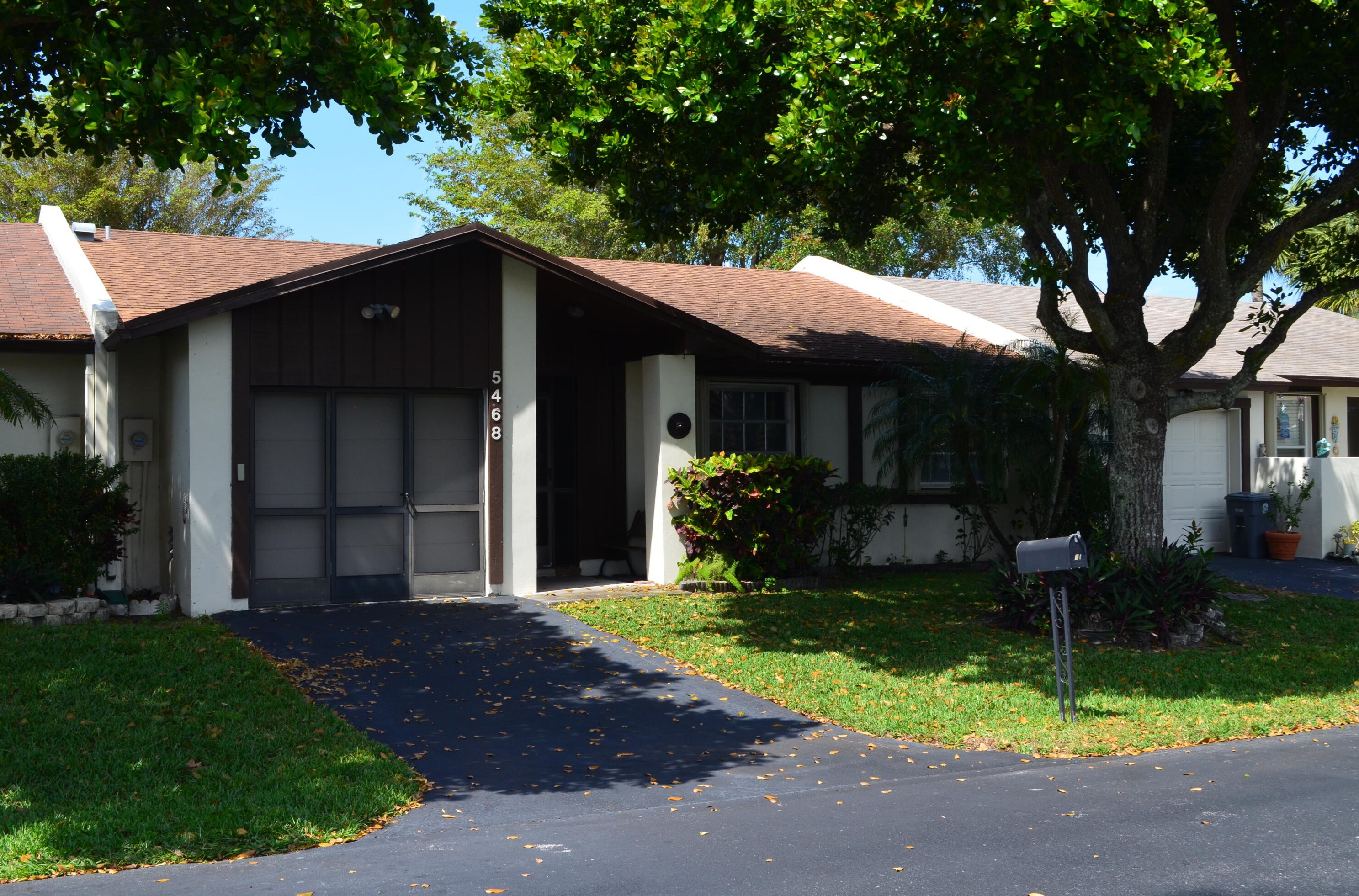 5468 Laurel Oak St, Delray Beach, FL 33484-5541