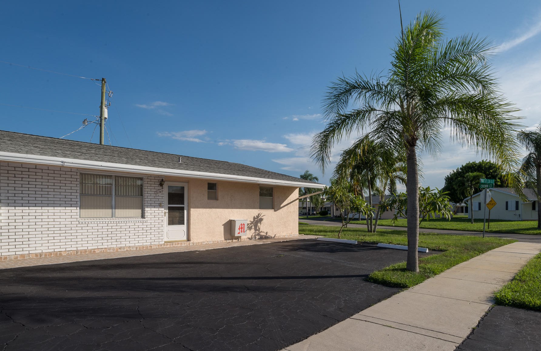 2749 Ponce De Leon Blvd, Delray Beach, FL 33445-5883