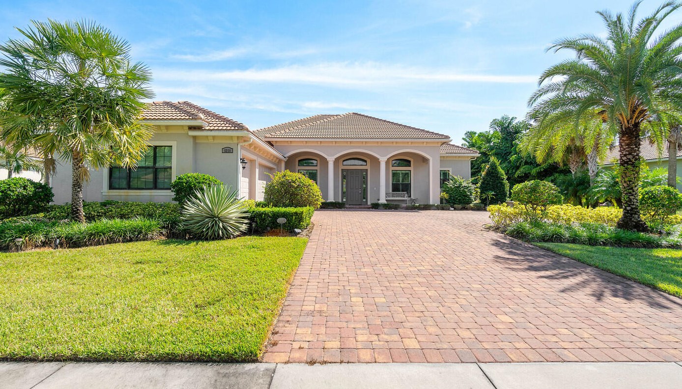 5258 Sw Blue Daze Way, Palm City, FL 34990