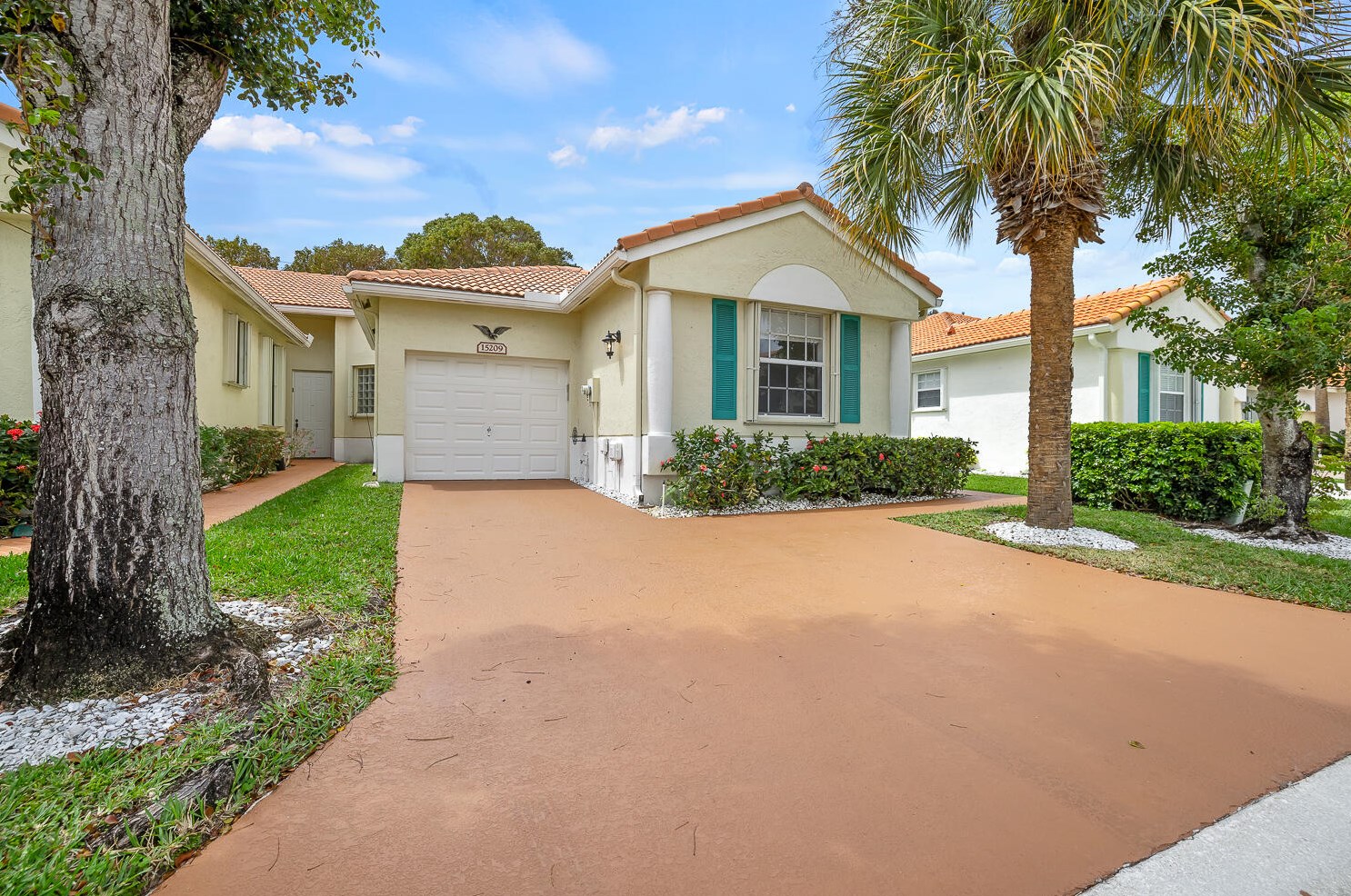 15209 Ixora Rd, Delray Beach, FL 33484-4679