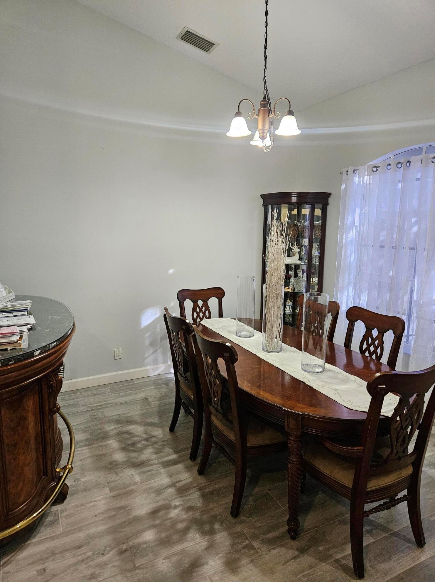 555 Aster Rd, Fort Pierce, FL 34953-2904