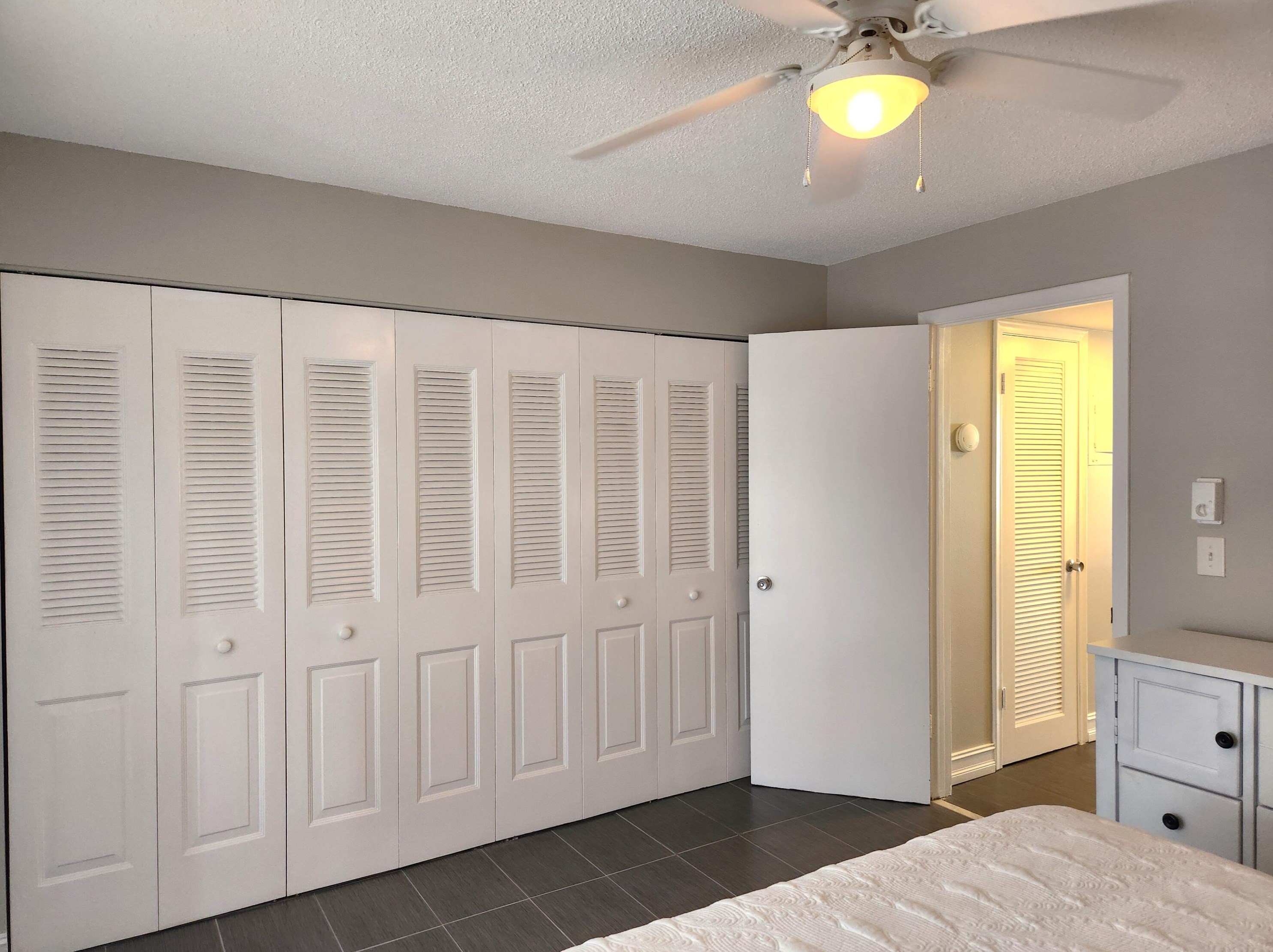 47 Andover B, West Palm Beach FL  33417-2644 exterior