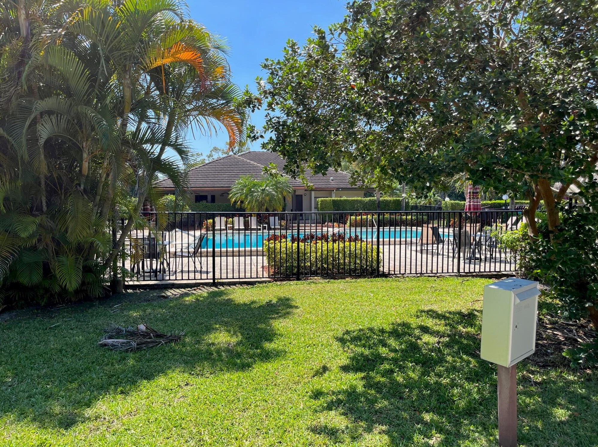 9256 Sable Ridge Cir, Boca Raton FL  33428-1435 exterior