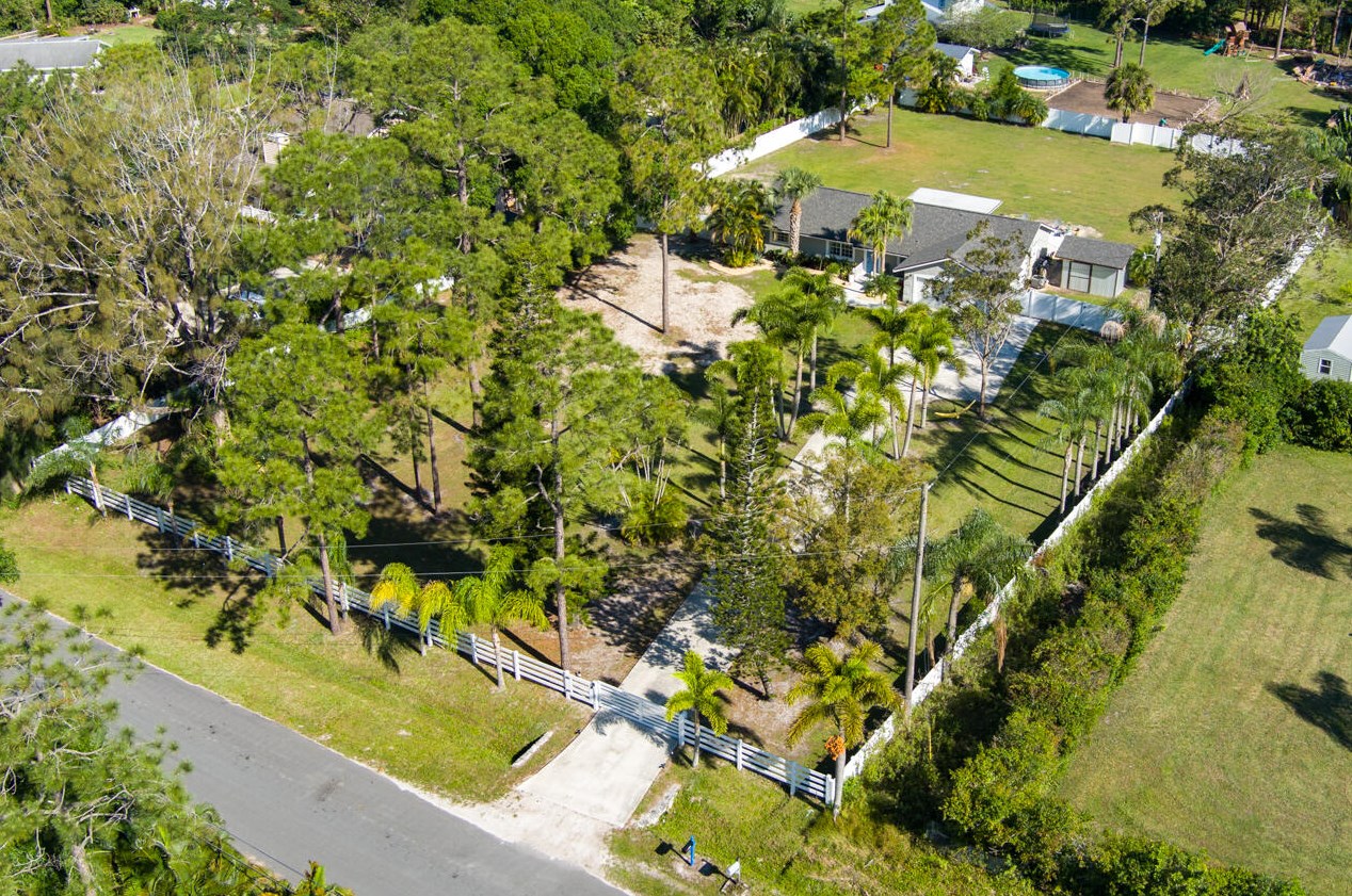 12567 175th Rd, Jupiter FL  33478-4621 exterior