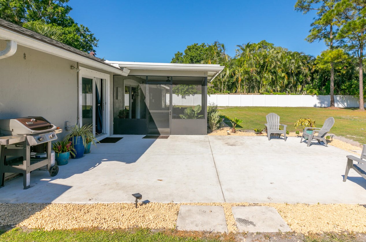 12567 175th Rd, Jupiter FL  33478-4621 exterior