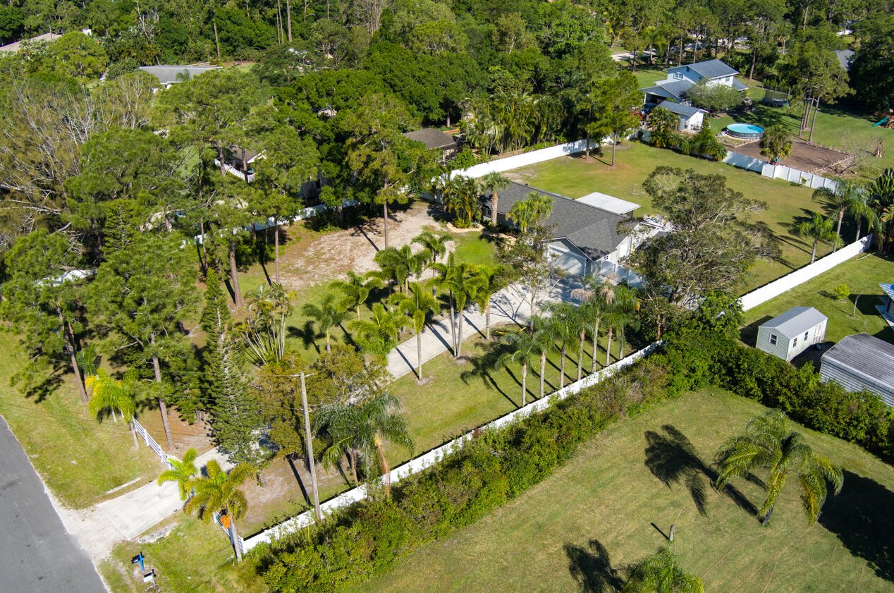 12567 175th Rd, Jupiter FL  33478-4621 exterior