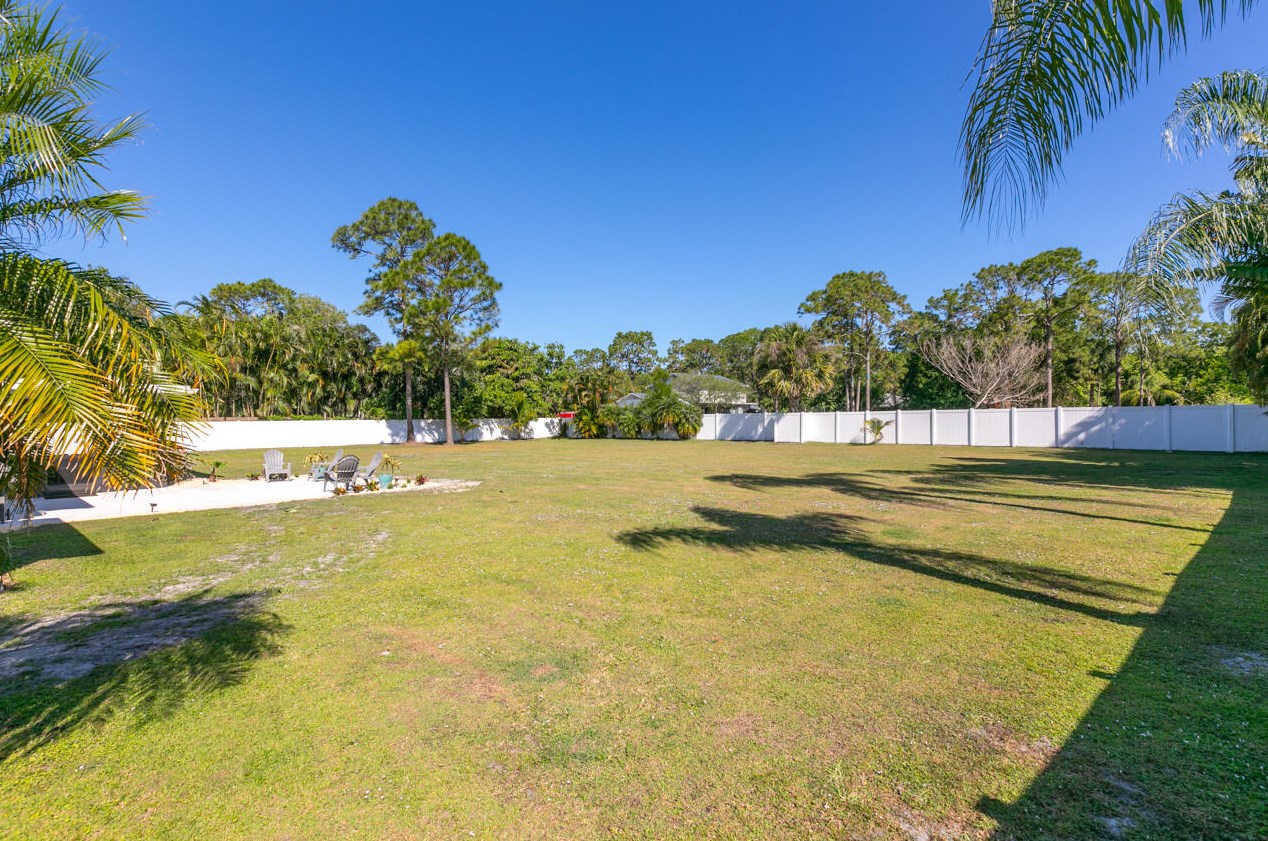 12567 175th Rd, Jupiter FL  33478-4621 exterior