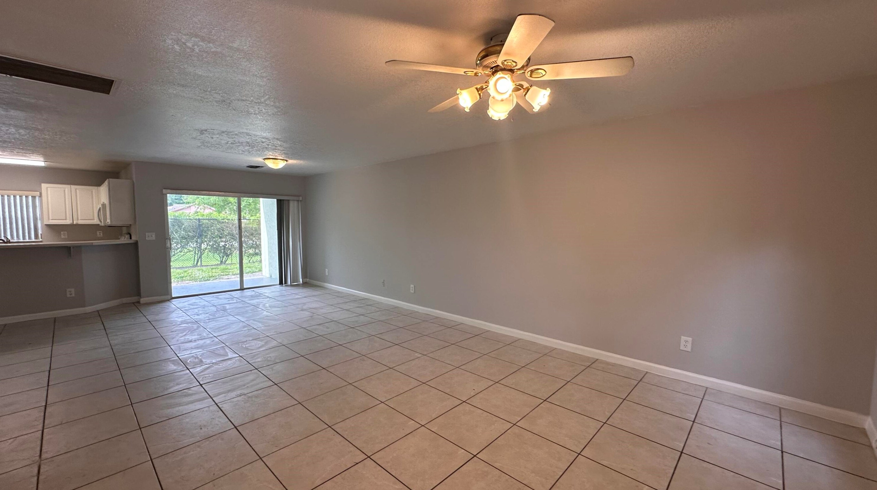 13876 York Ct, West Palm Beach, FL 33414
