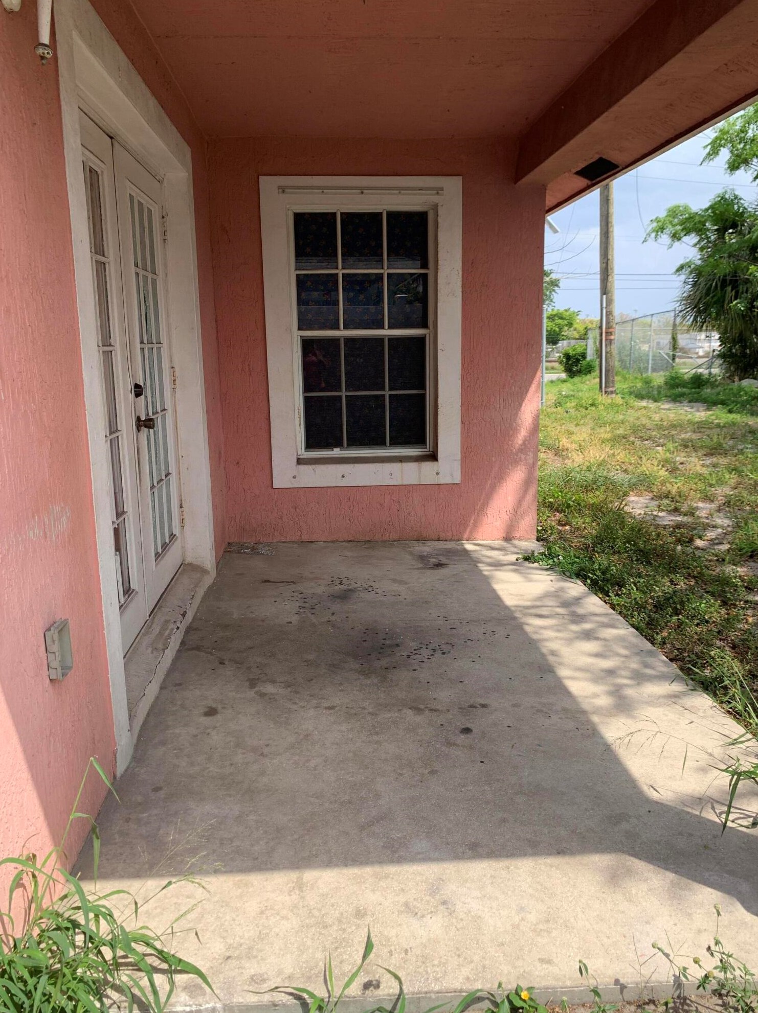 1125 36th St, West Palm Beach, FL 33407-3943