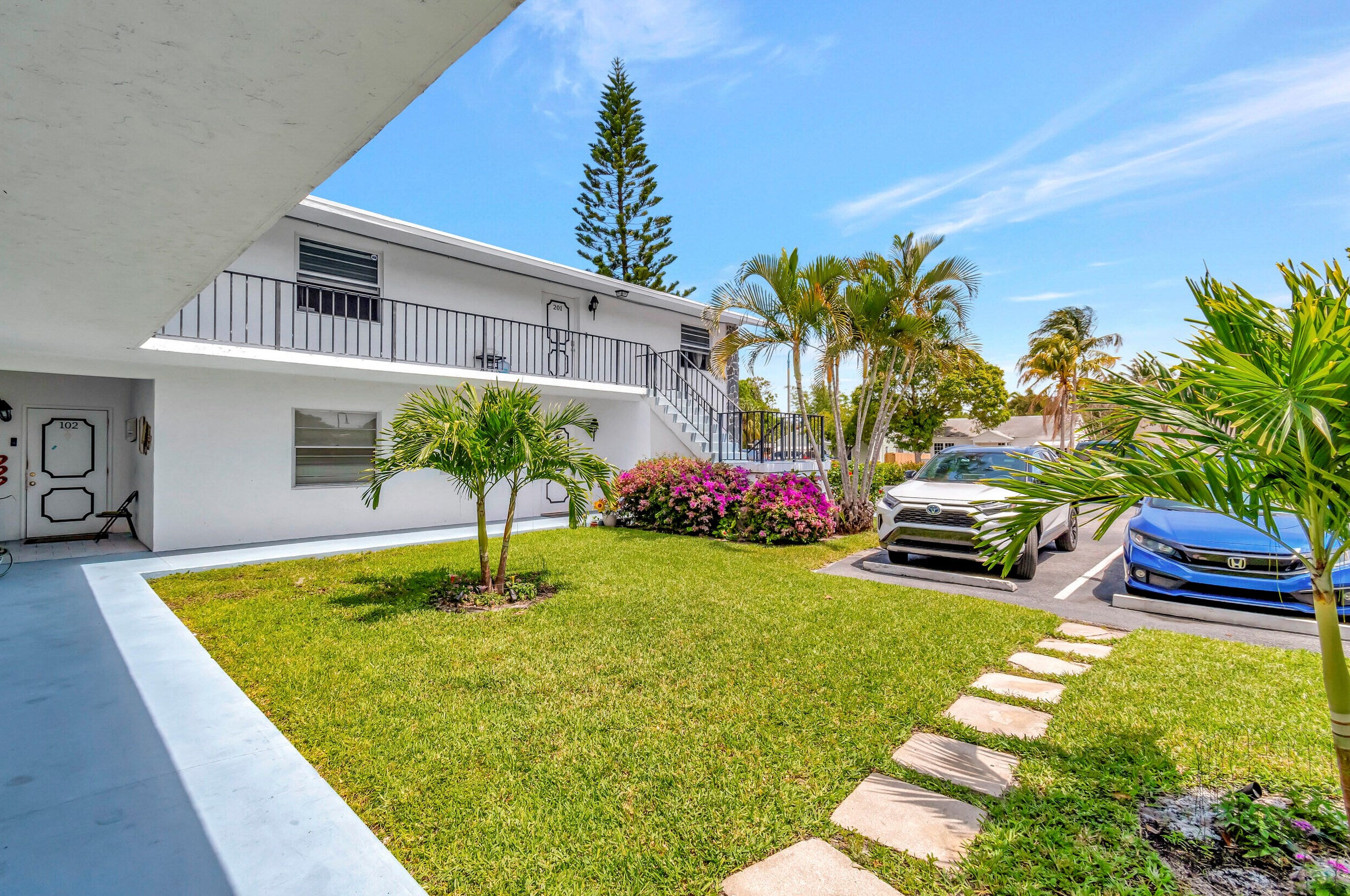 1127 S Federal Hwy #103, Lake Worth, FL 33460