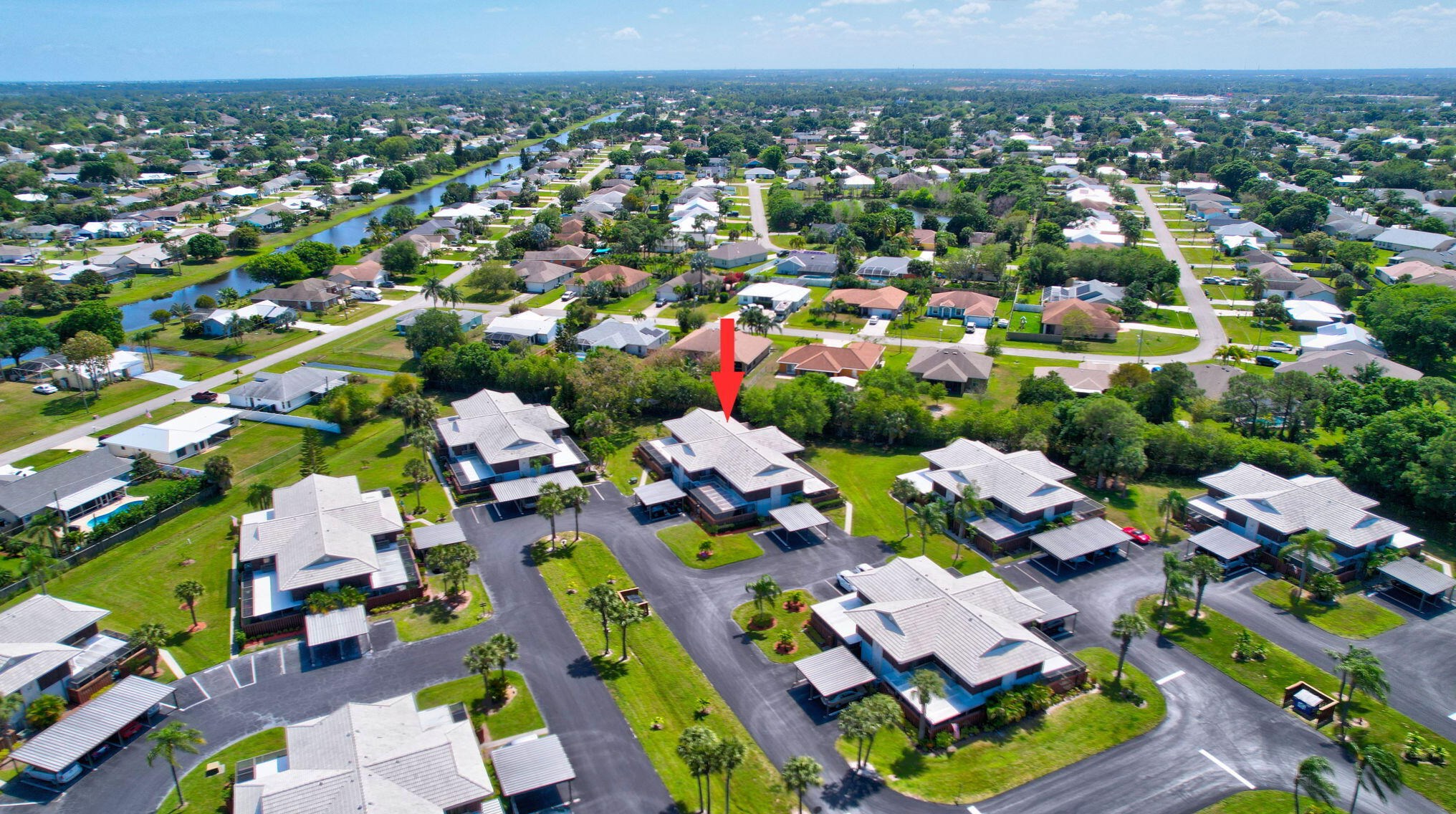 2901 Round Table Dr, Fort Pierce FL  34952-6794 exterior