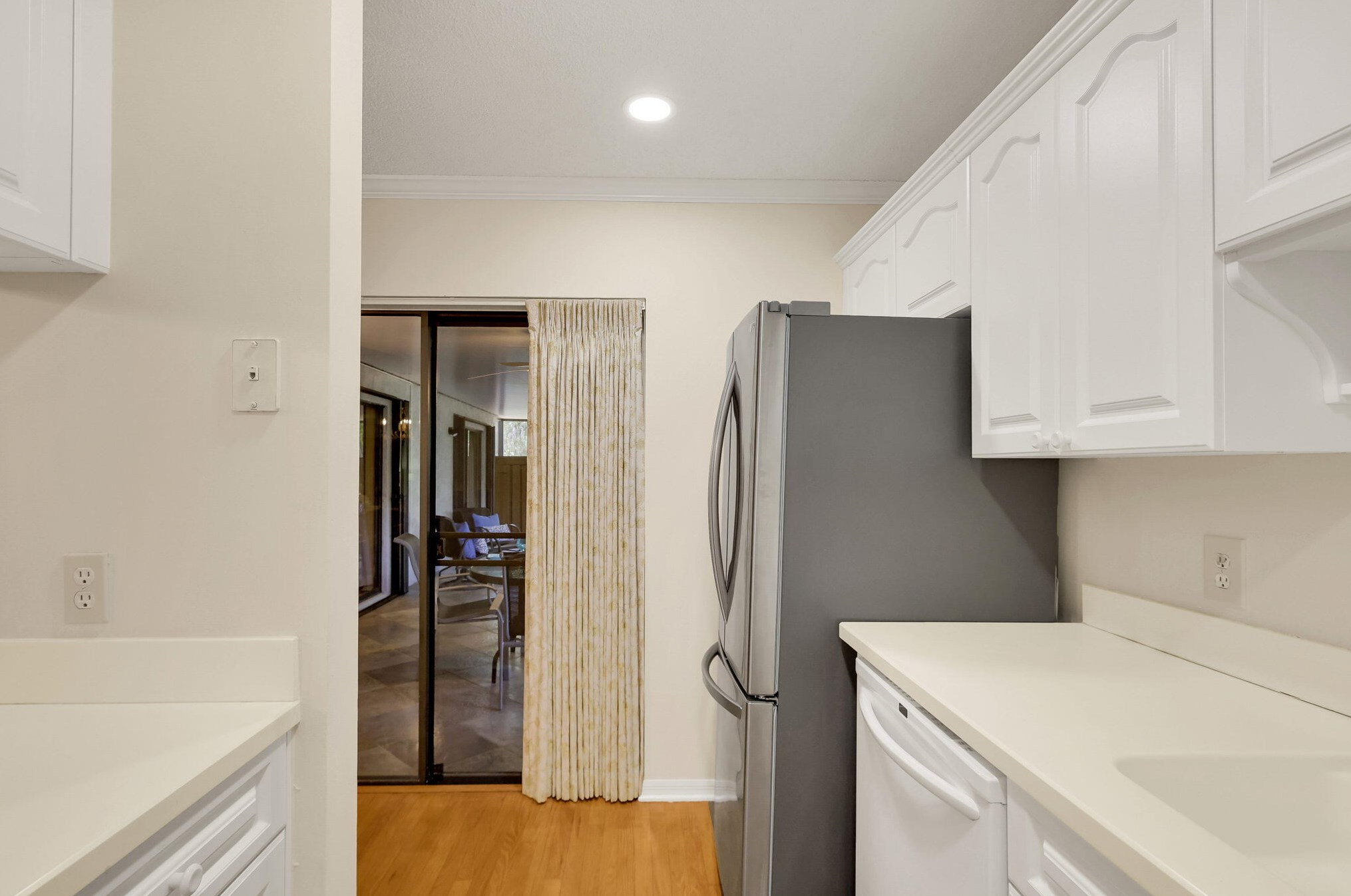 2901 Round Table Dr, Fort Pierce FL  34952-6794 exterior