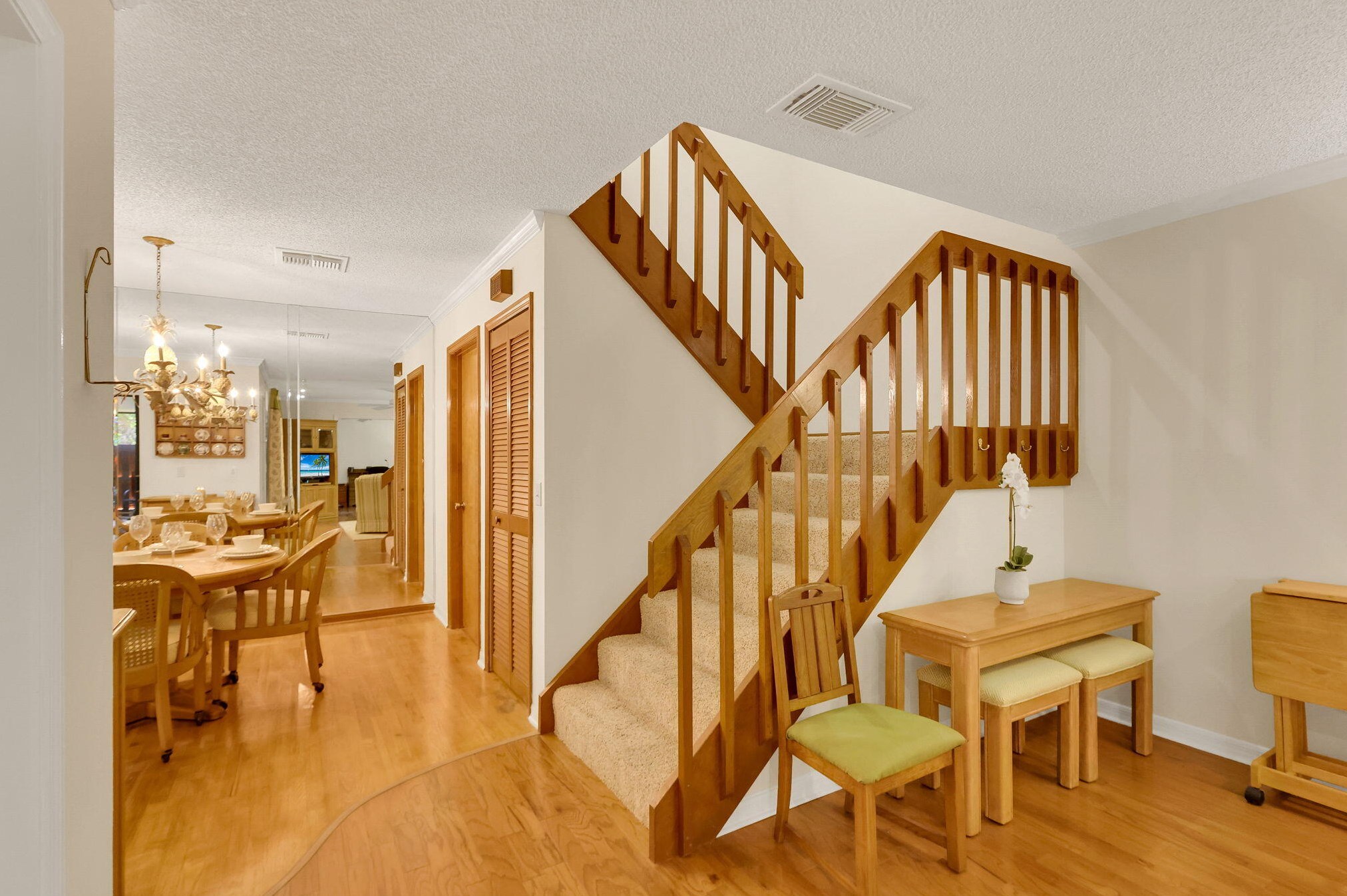 2901 Round Table Dr, Fort Pierce FL  34952-6794 exterior