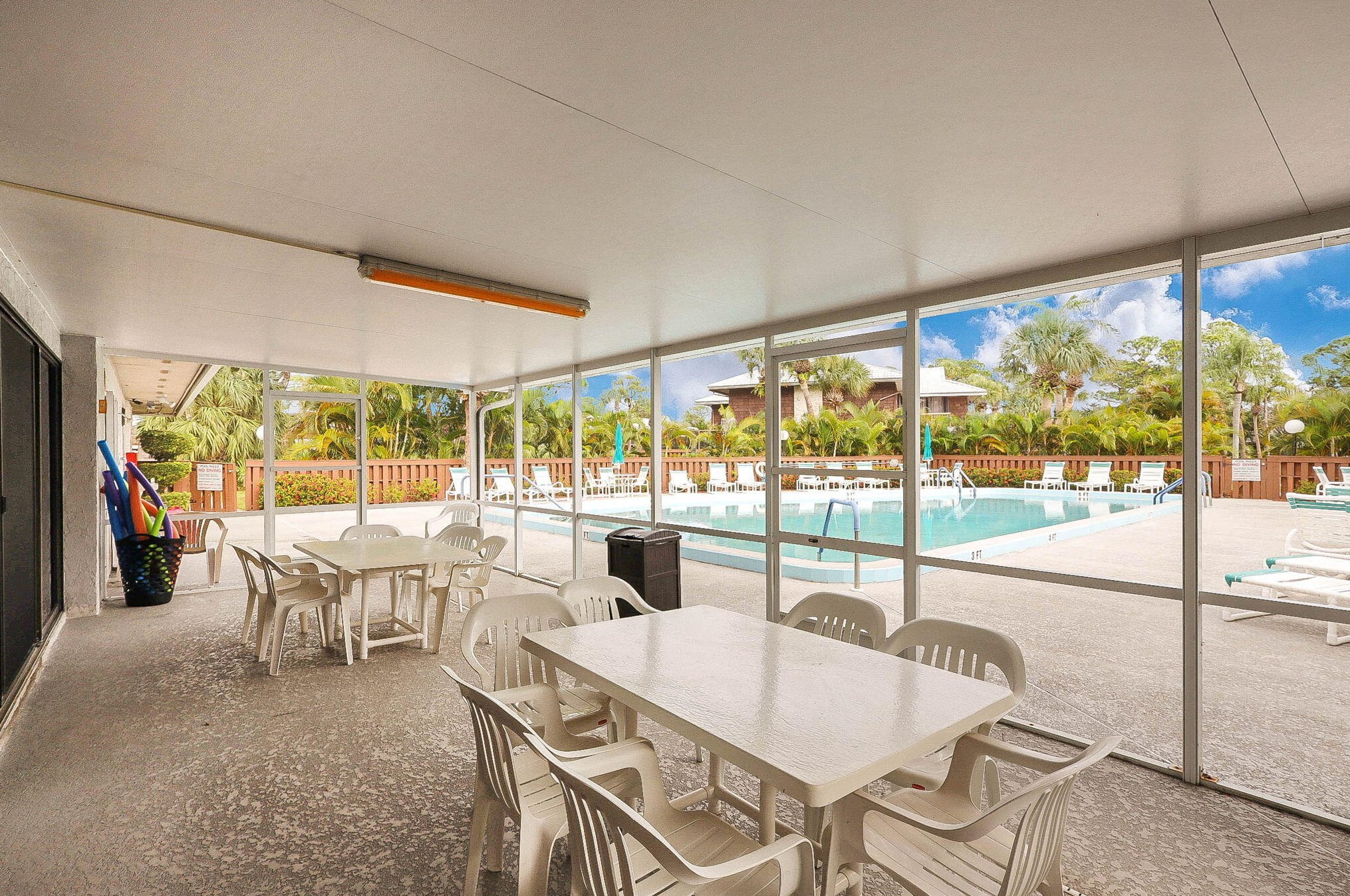 2901 Round Table Dr, Fort Pierce FL  34952-6794 exterior