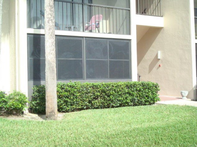 204 Foxtail Dr #e1, West Palm Beach, FL 33415