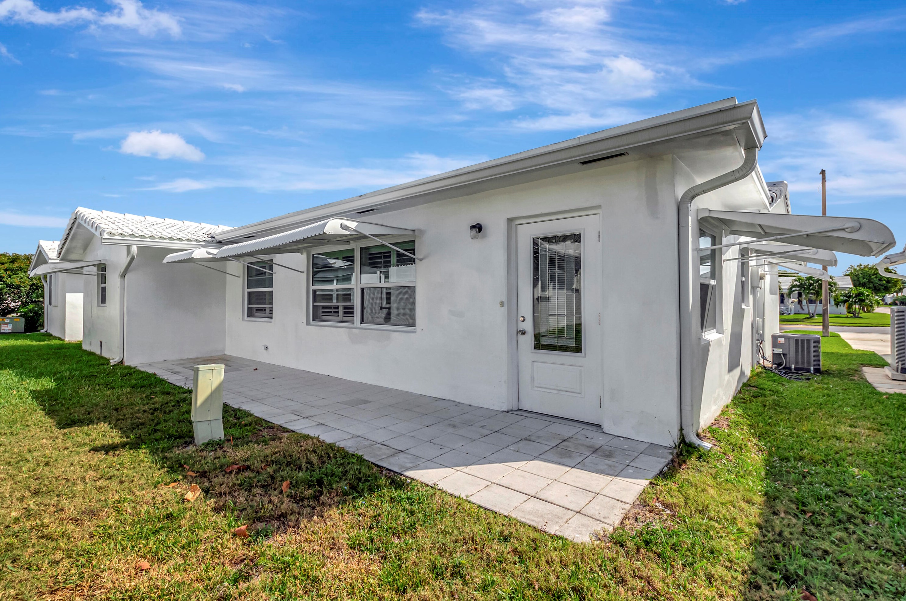 1009 18th St, Boynton Beach FL  33426-5430 exterior