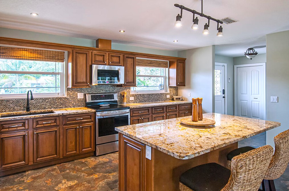 1756 33rd Ave, Vero Beach, FL 32960