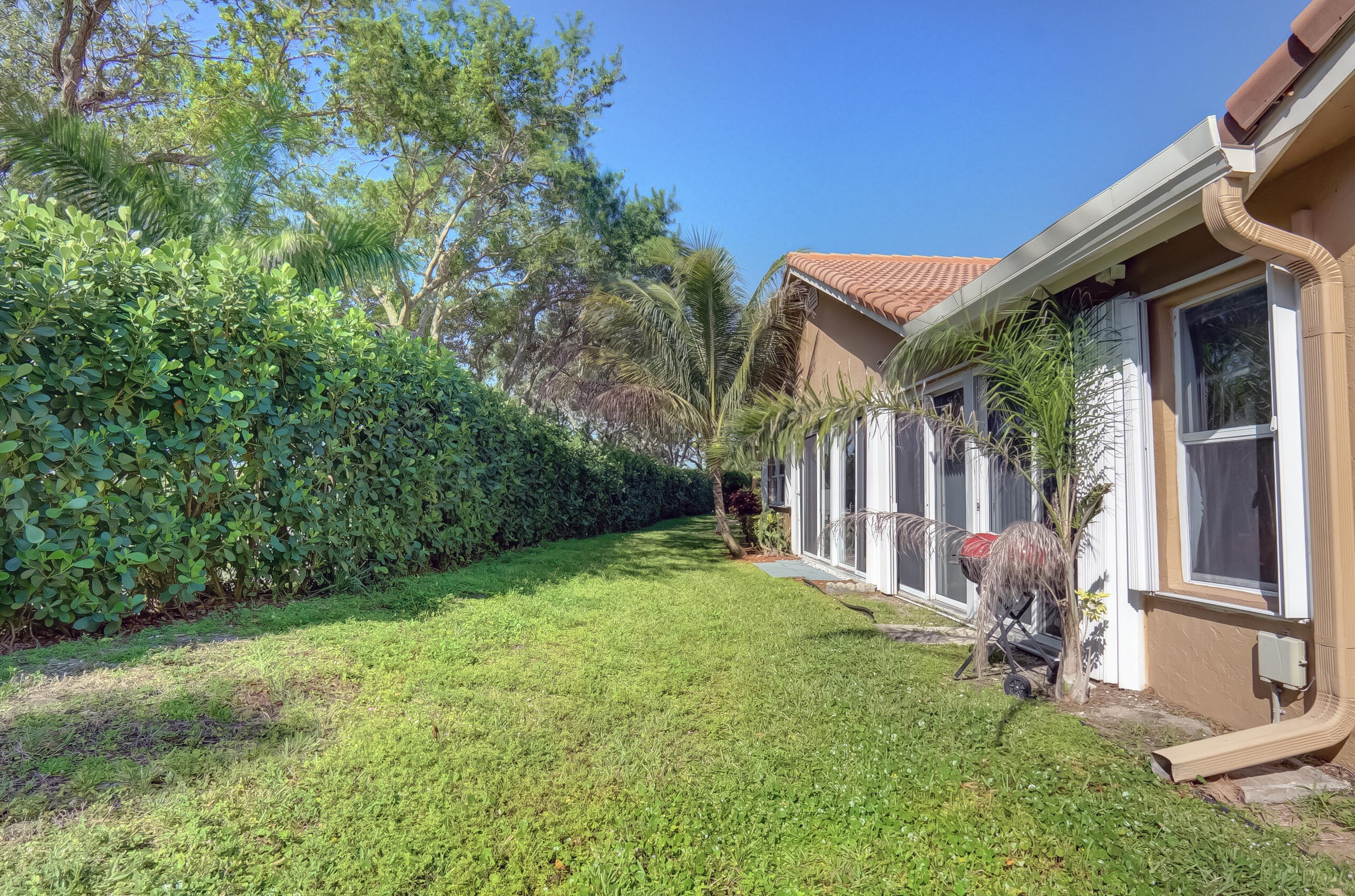11110 Autoro Ct, Boca Raton FL 33498-1908 exterior