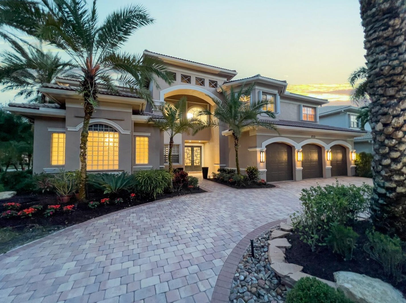 8723 Caraway Lake Ct, Boynton Beach, FL 33473-4878
