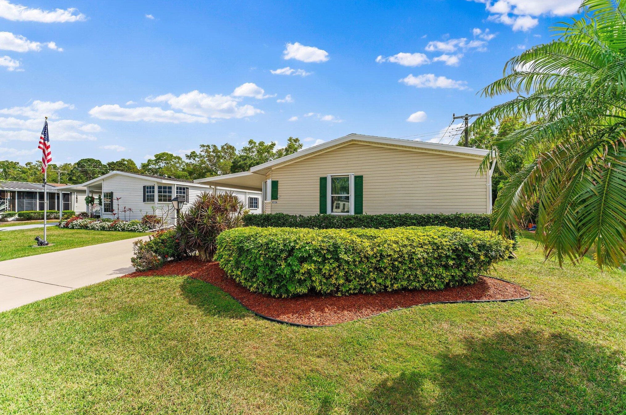 8536 Gallberry Cir, Fort Pierce FL  34952-3369 exterior