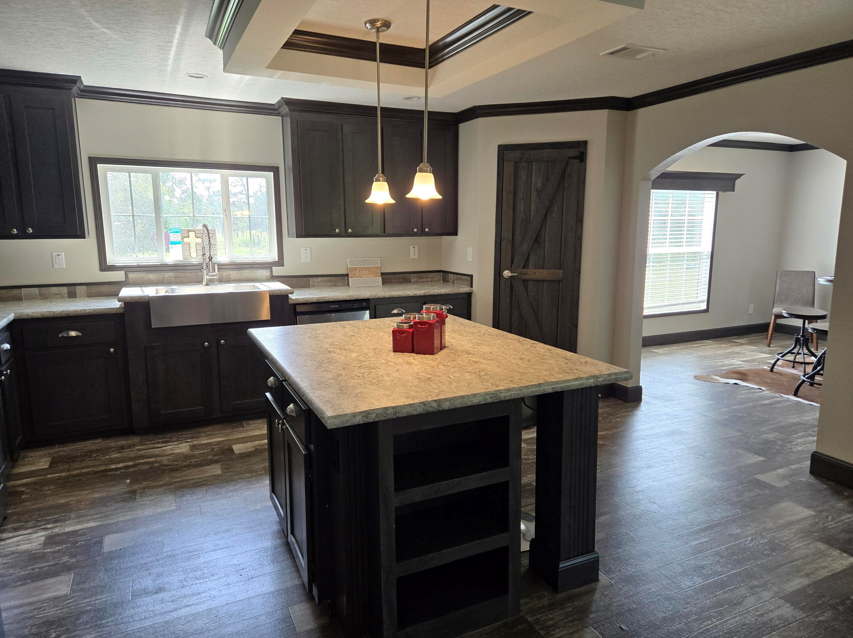 39901 24 Dr, Okeechobee FL 34972-4237 exterior