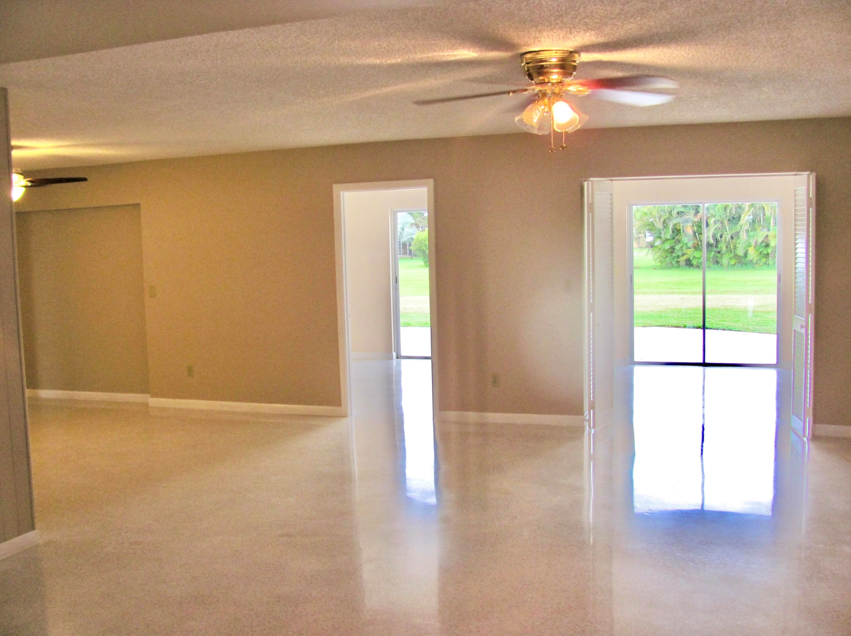 3063 Santa Anita St, Fort Pierce FL  34952-6031 exterior