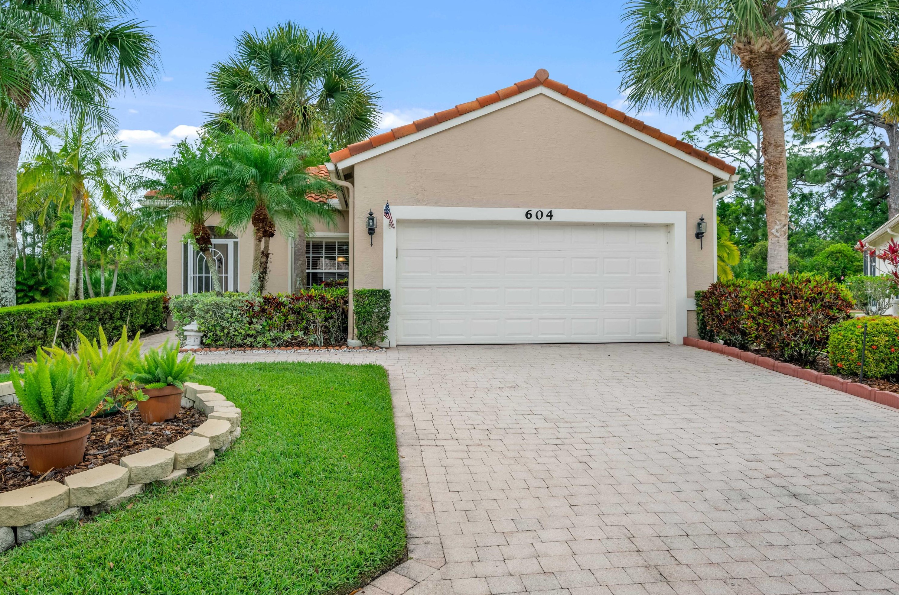604 Treves Ct, Fort Pierce, FL 34986-2618