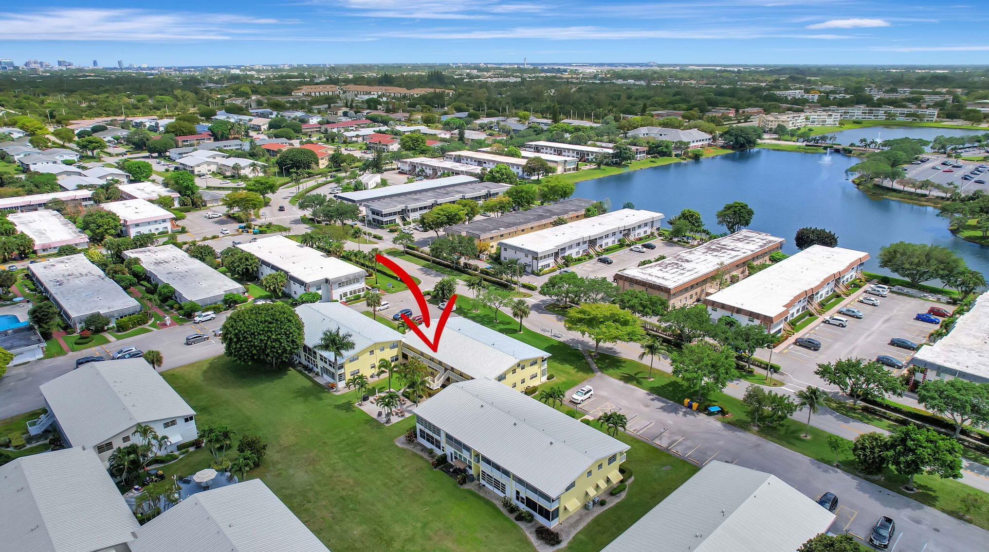 103 Sheffield, West Palm Beach FL  33417-1528 exterior