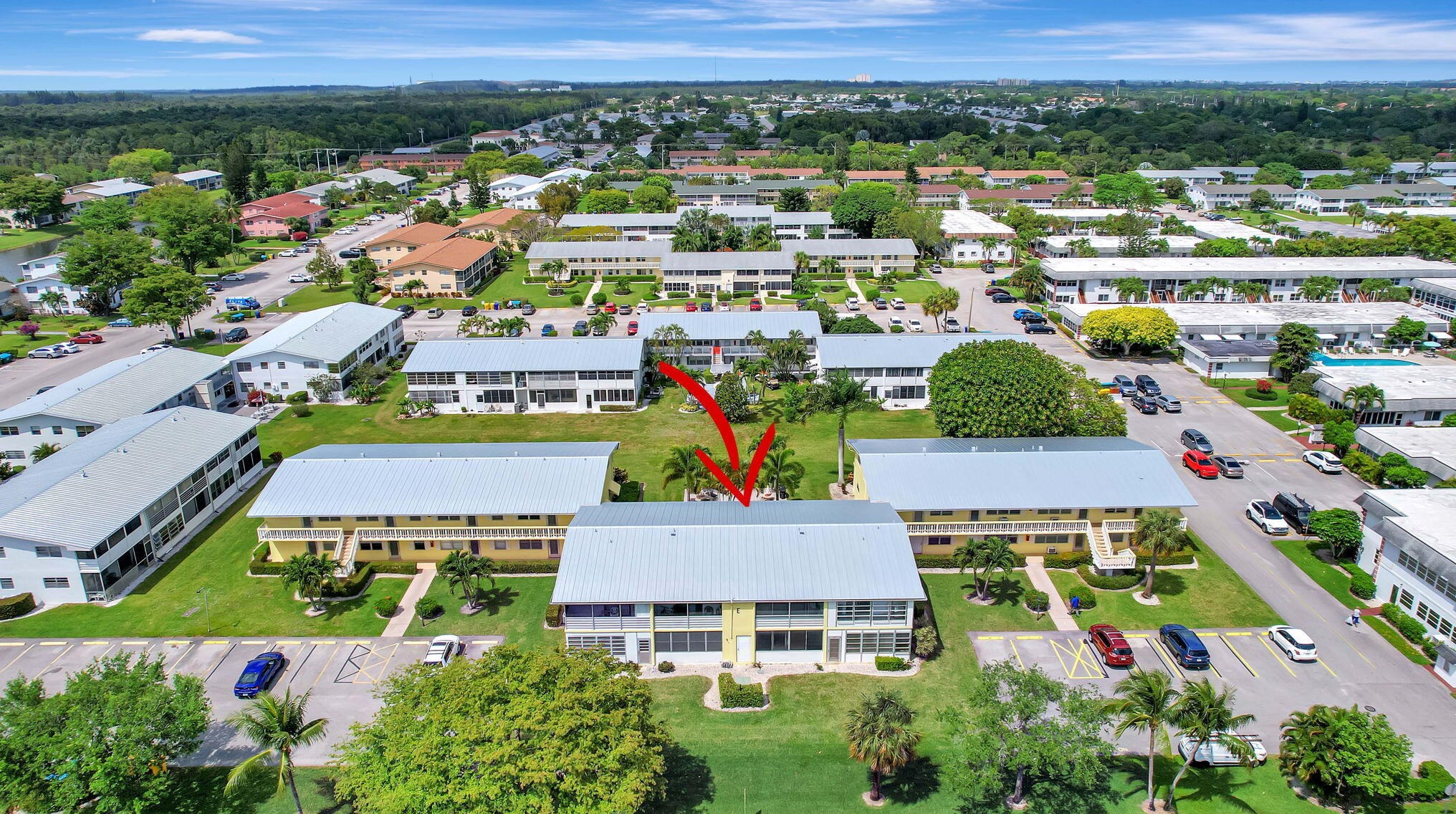 103 Sheffield, West Palm Beach FL  33417-1528 exterior