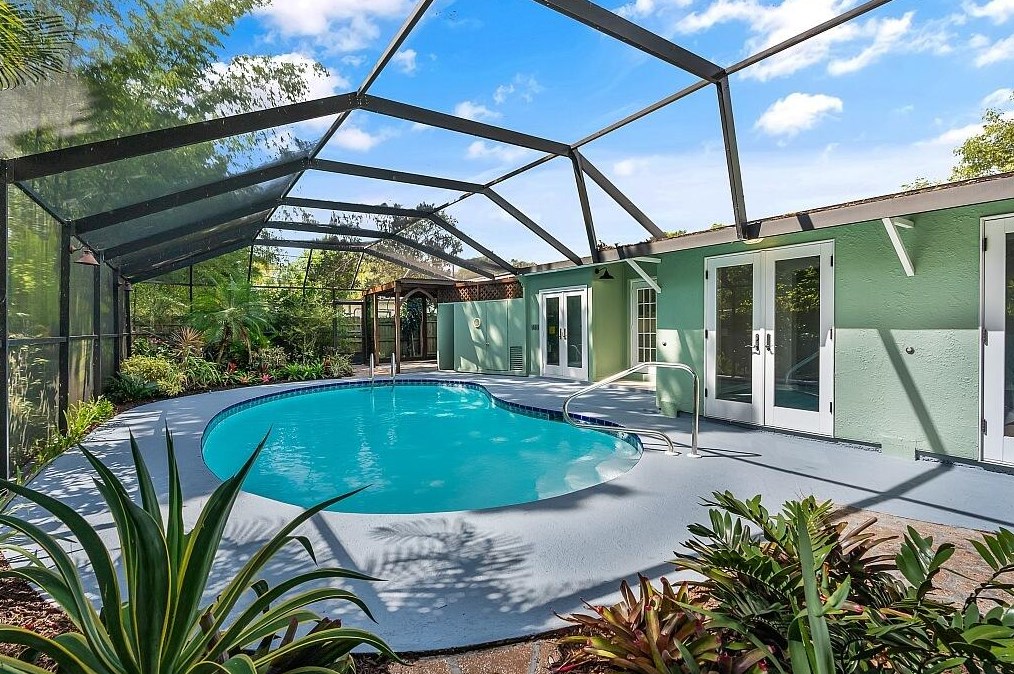 1656 31st Ave, Vero Beach, FL 32960-3148