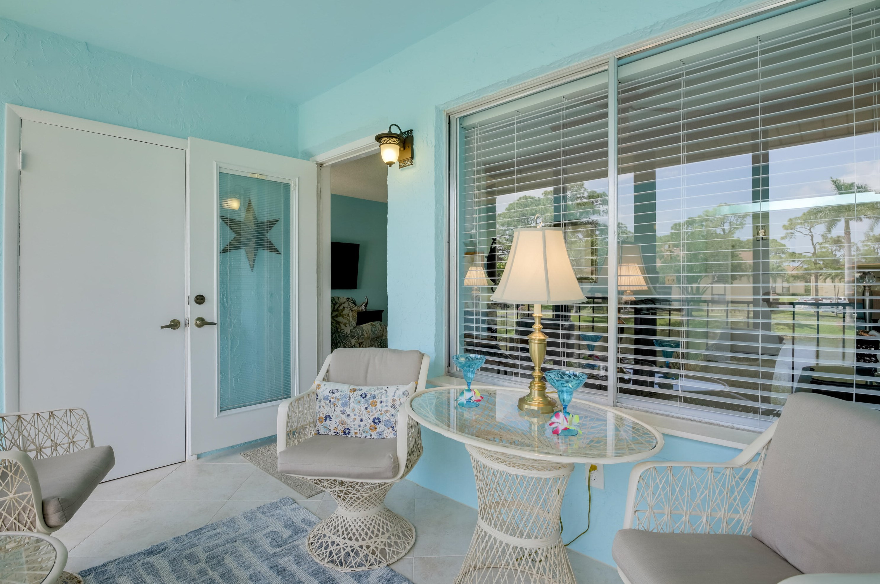 227 Pine Hov Cir #c-2, Lake Worth, FL 33463