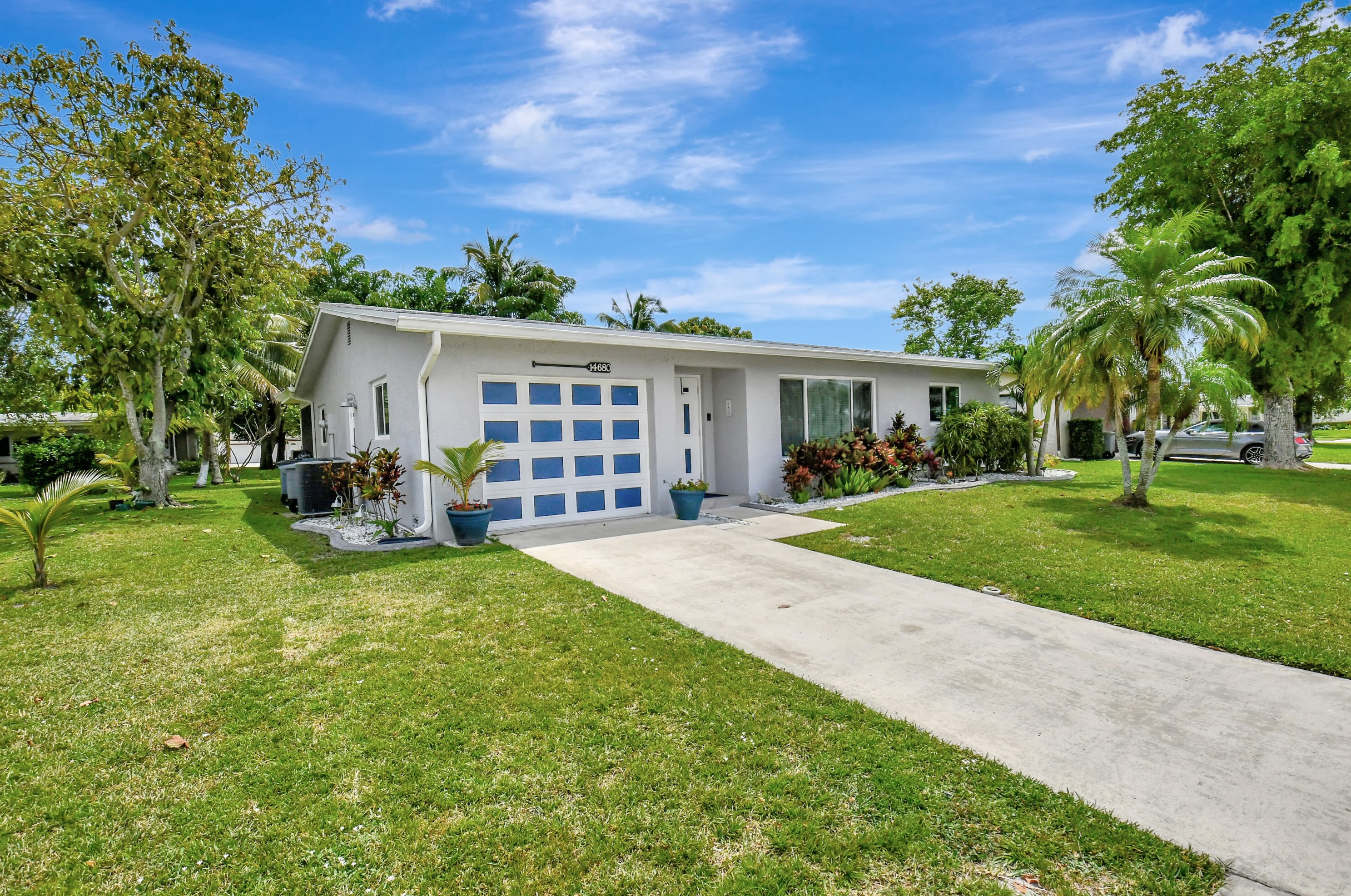 14680 Sunny Waters Ln, Delray Beach, FL 33484-3629