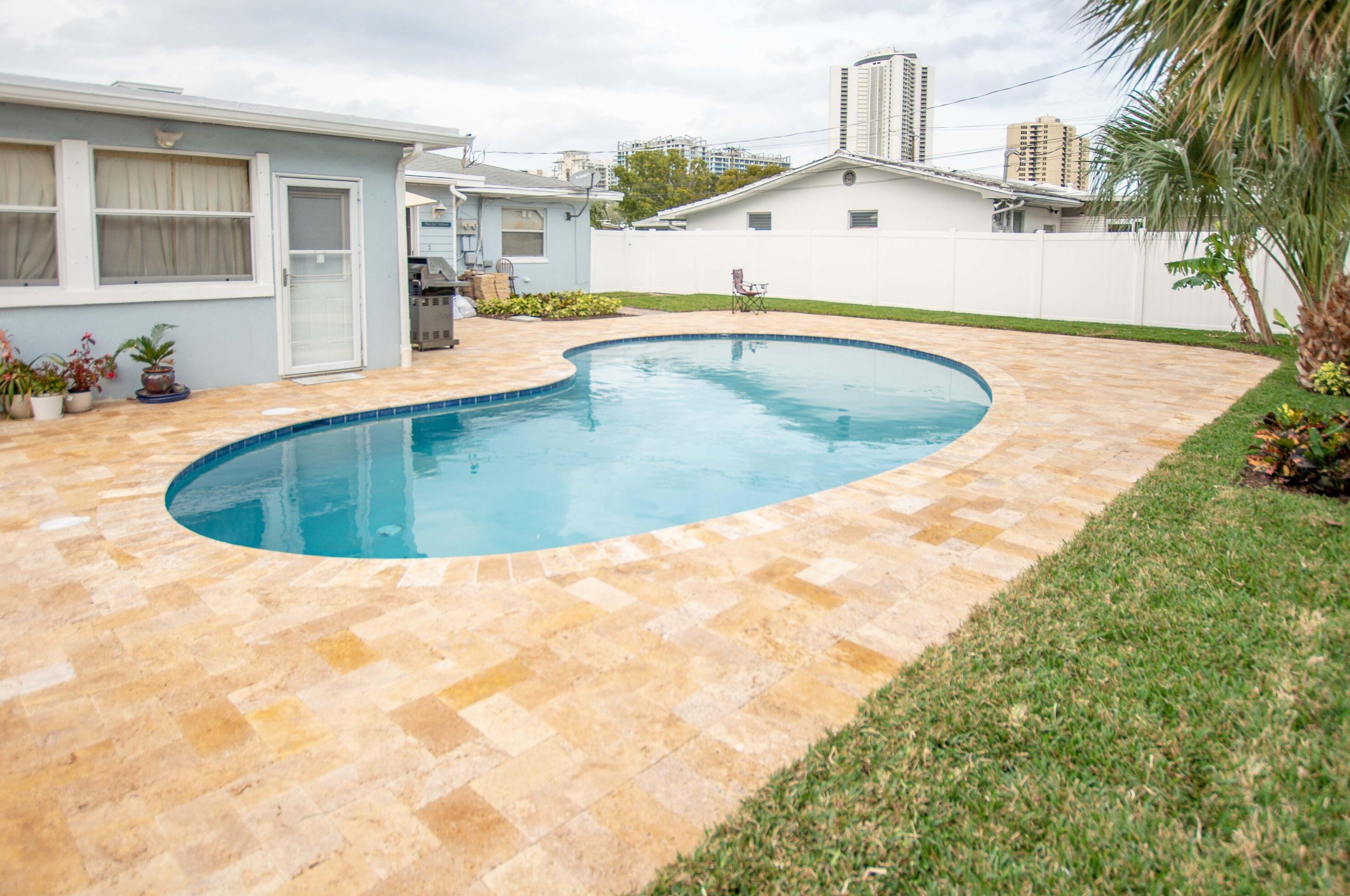 1165 Cabana Rd, West Palm Beach FL  33404-3801 exterior