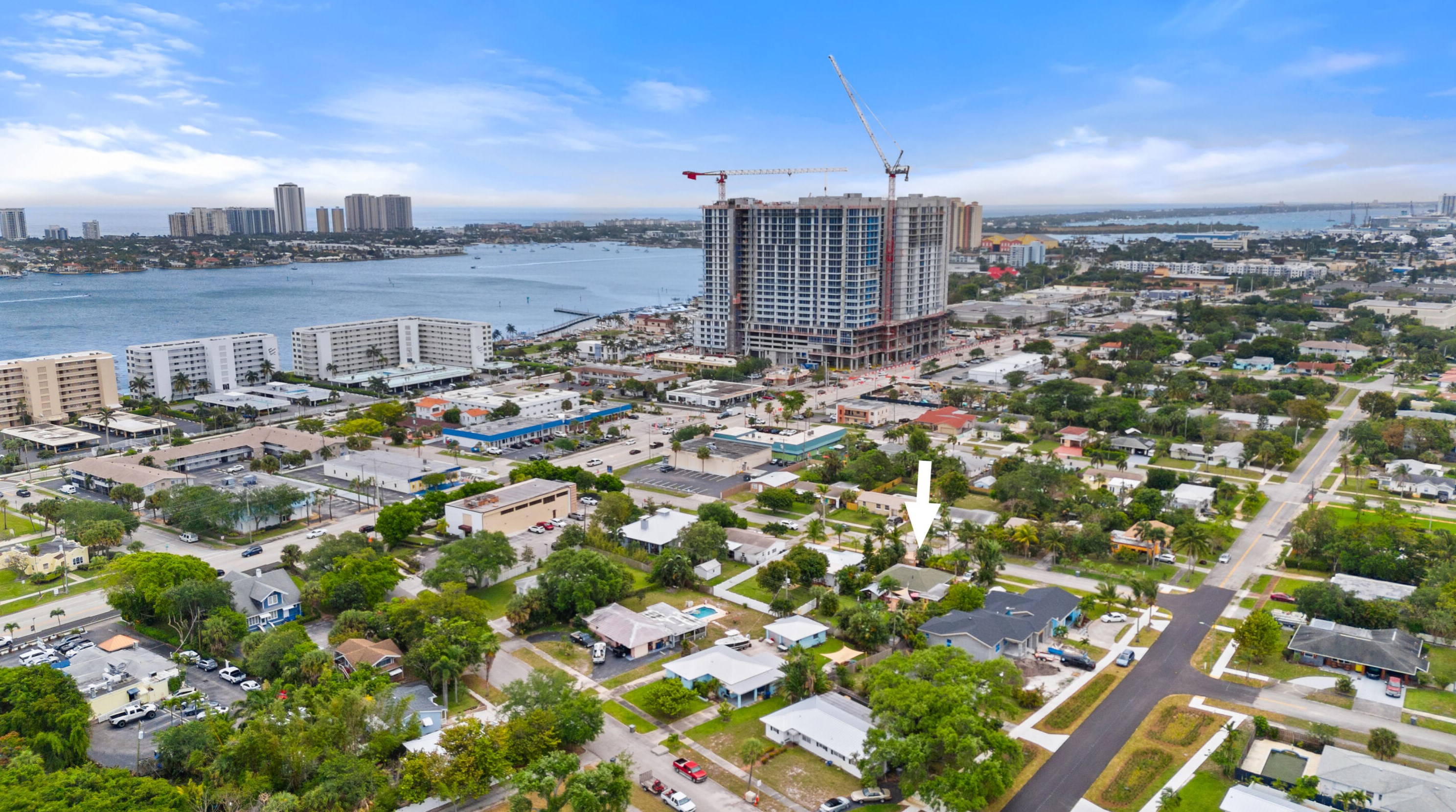 139 Evergreen Dr, West Palm Beach, FL 33403-3525