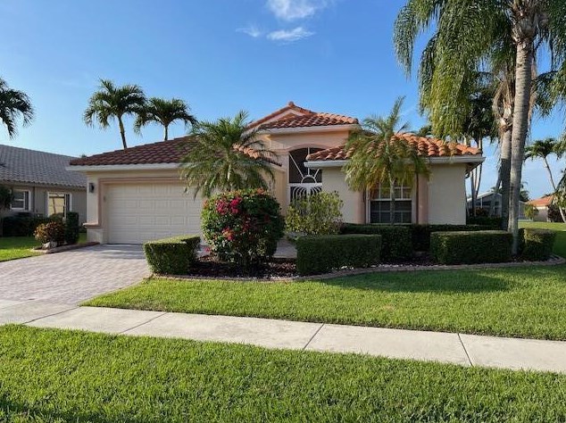 7637 Caprio Dr, Boynton Beach, FL 33472-7373