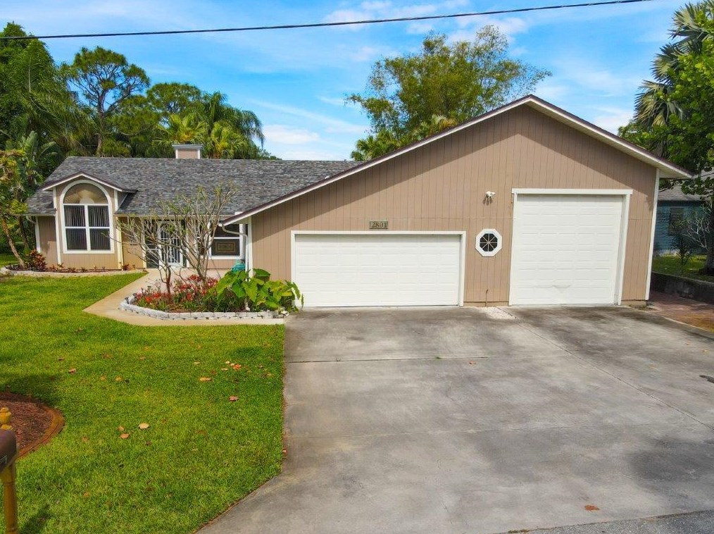 2801 Lake Ter, Palm City, FL 34990-1922