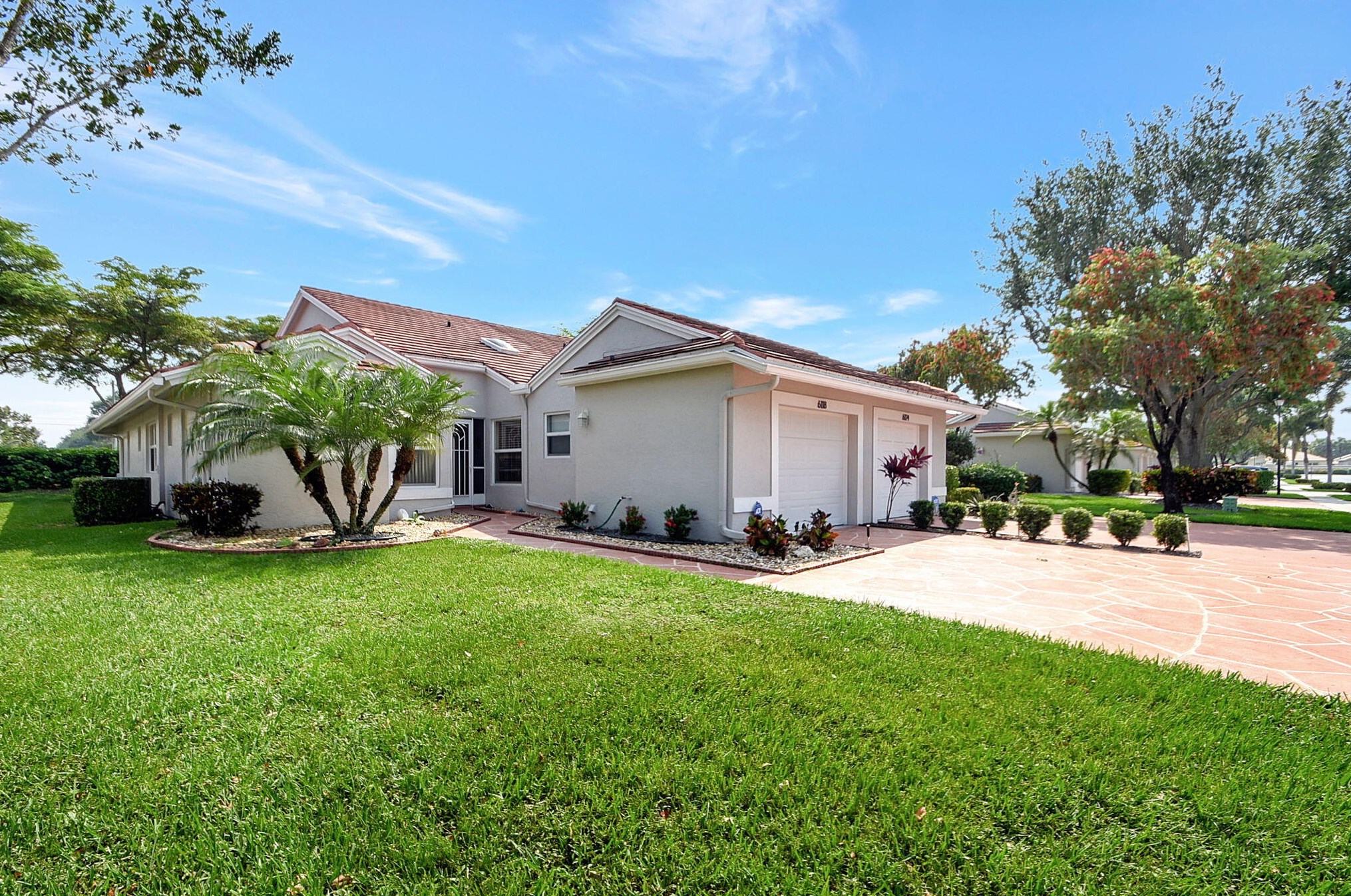 6118 Brightwater Ter, Boynton Beach, FL 33437-4136