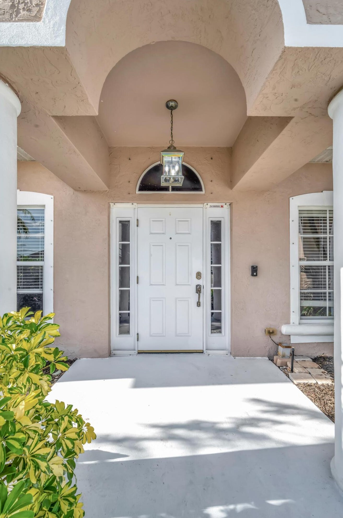 671 Hoffenberg Ave, Fort Pierce FL  34953-7625 exterior