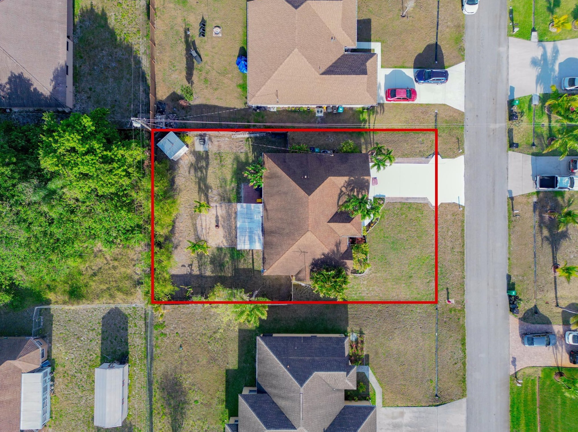 671 Hoffenberg Ave, Fort Pierce FL  34953-7625 exterior