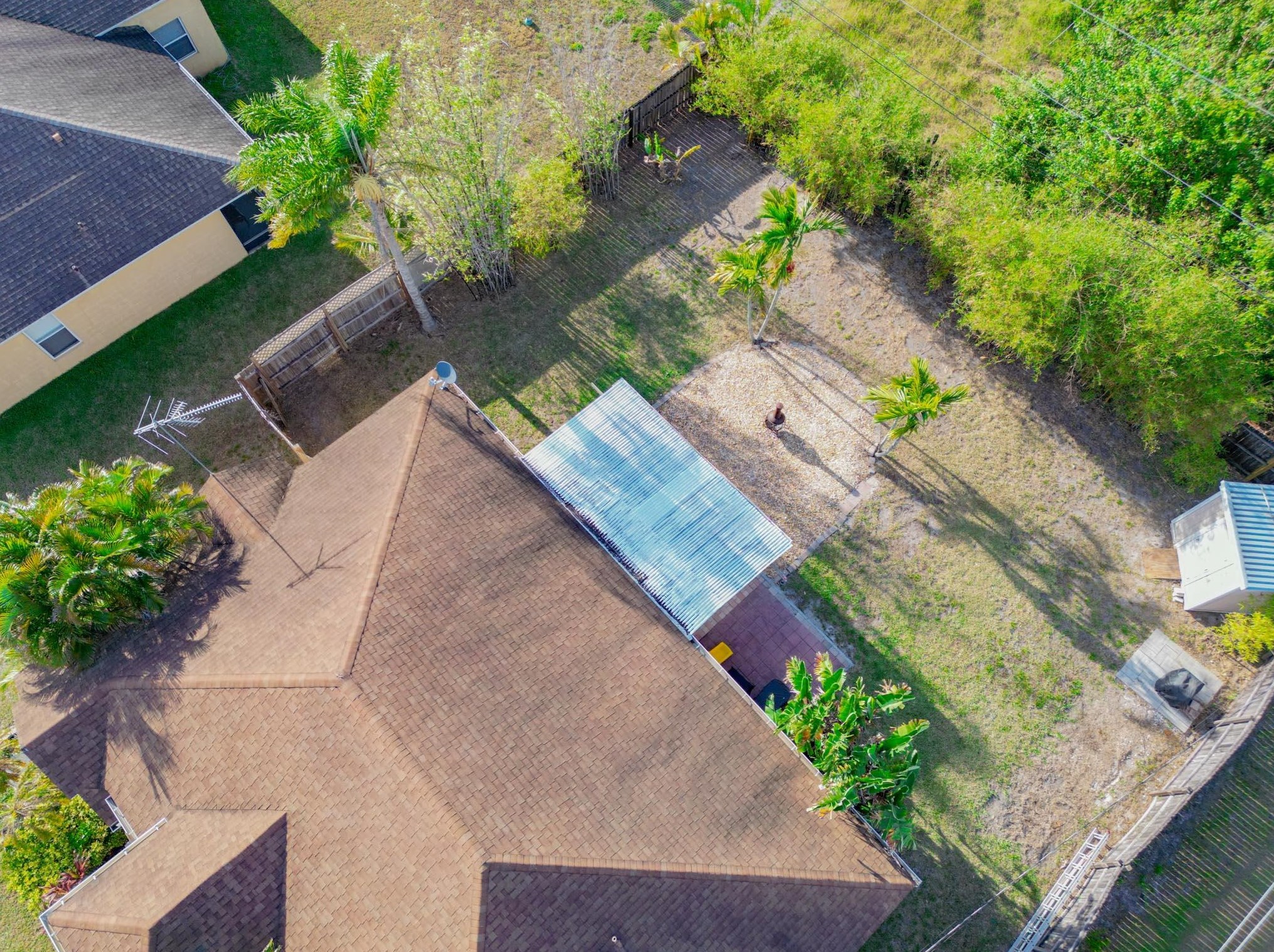 671 Hoffenberg Ave, Fort Pierce FL  34953-7625 exterior