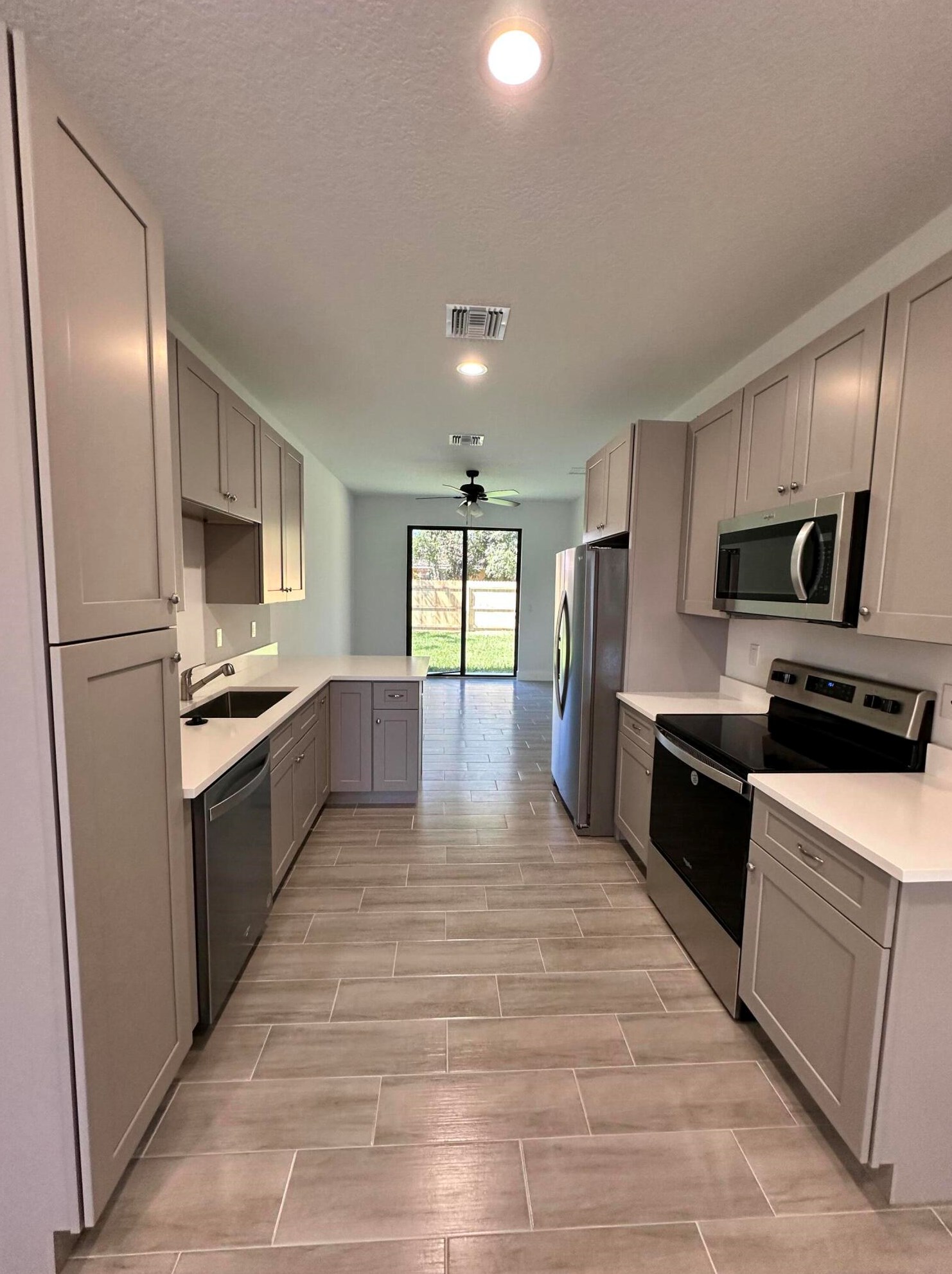 1124 W 32nd St, West Palm Beach, FL 33404
