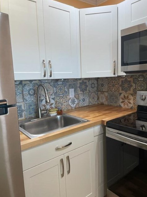 3402 Cynthia Ln #204, Lake Worth, FL 33461
