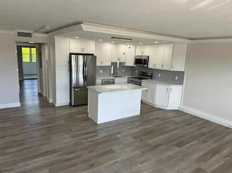 457 Southampton C, West Palm Beach FL  33417-7813 exterior