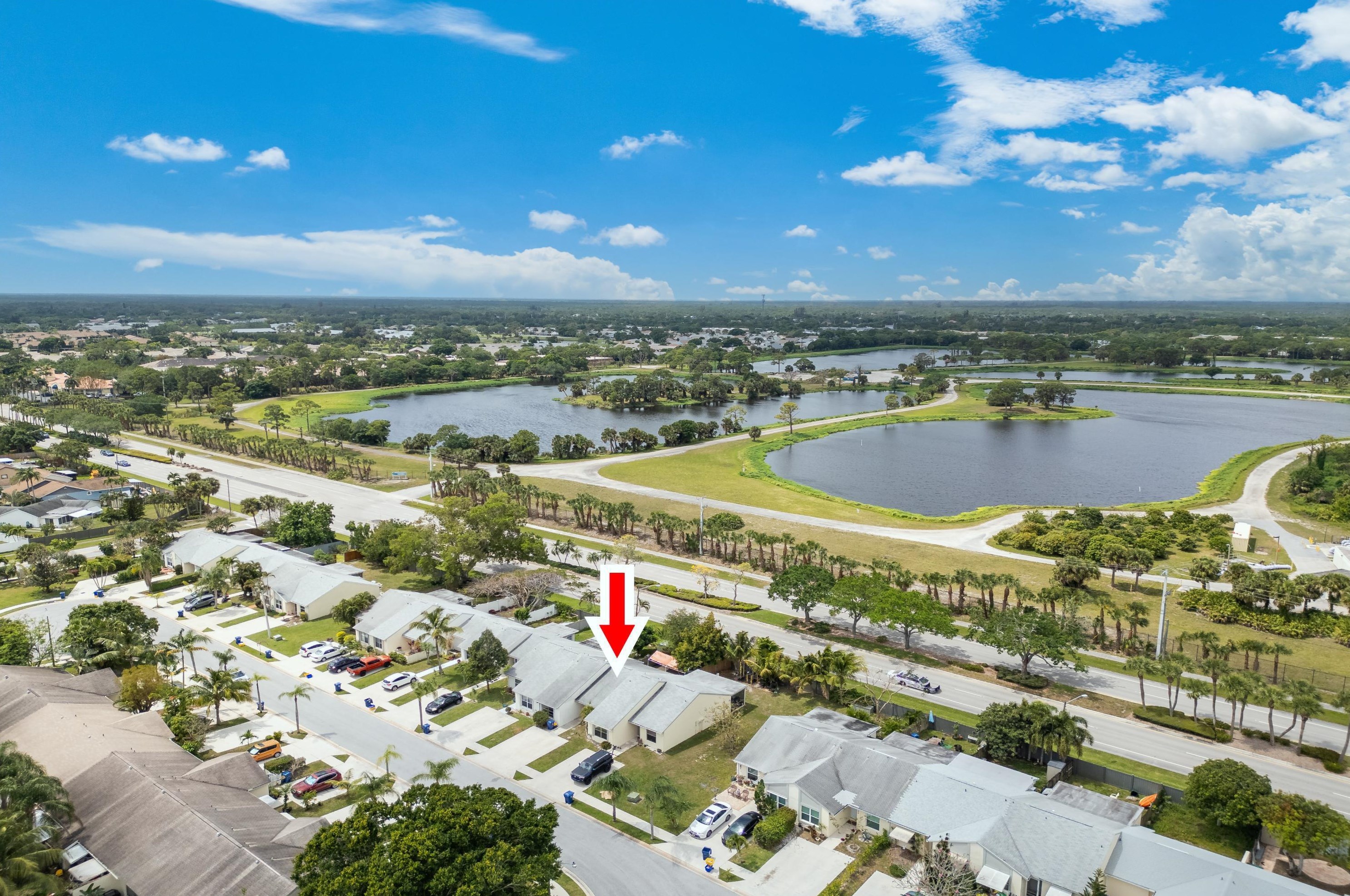 252 Palmetto Ct, Jupiter FL 33458-8803 exterior