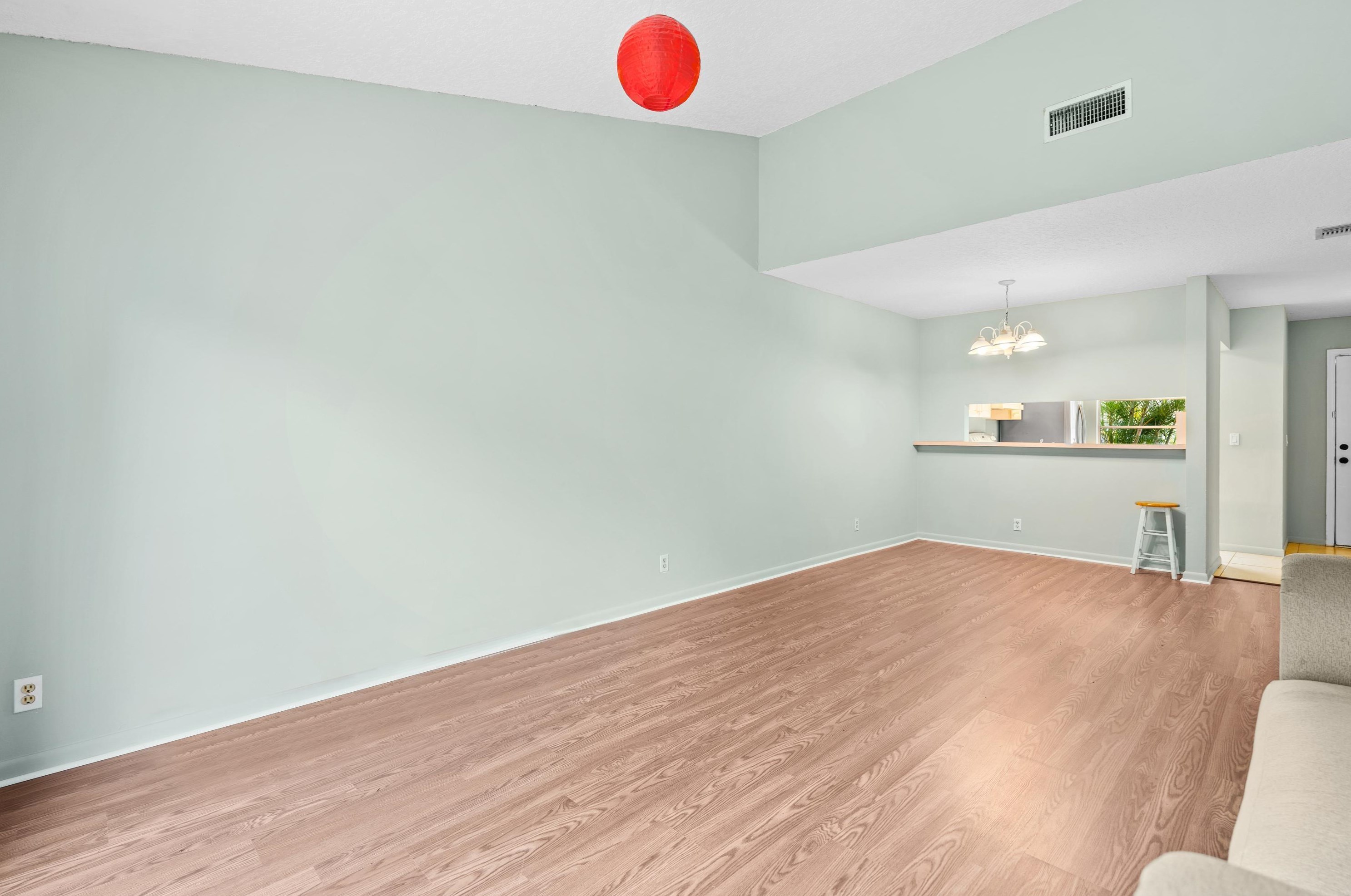 252 Palmetto Ct, Jupiter FL 33458-8803 exterior